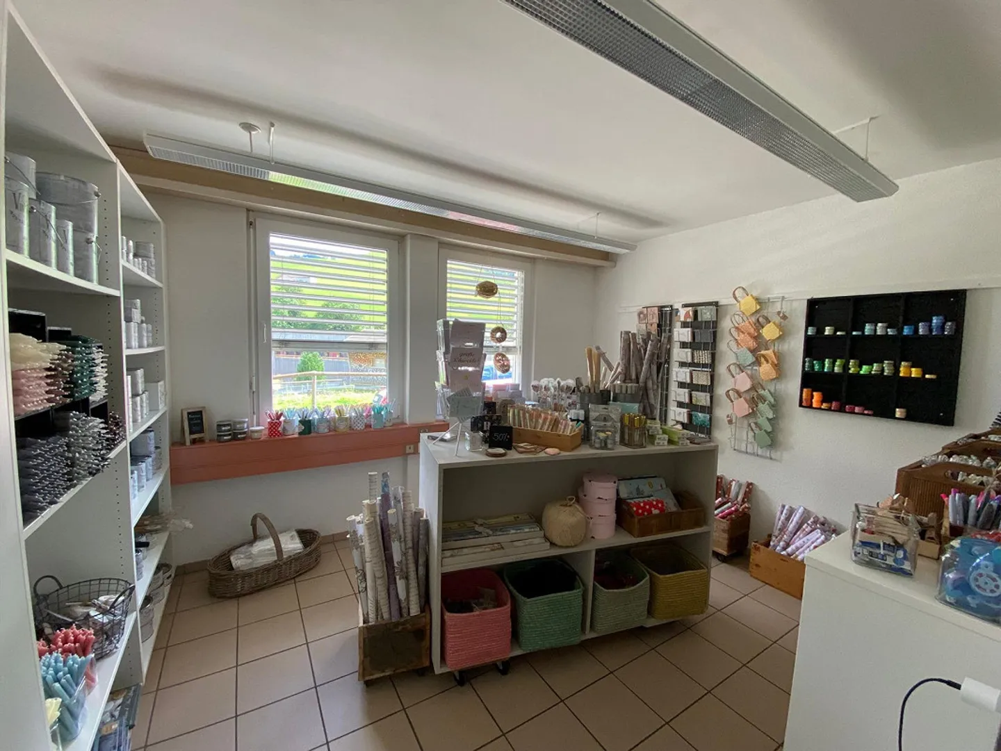 Commercial Spaces & Offices - Photo 13 of 24