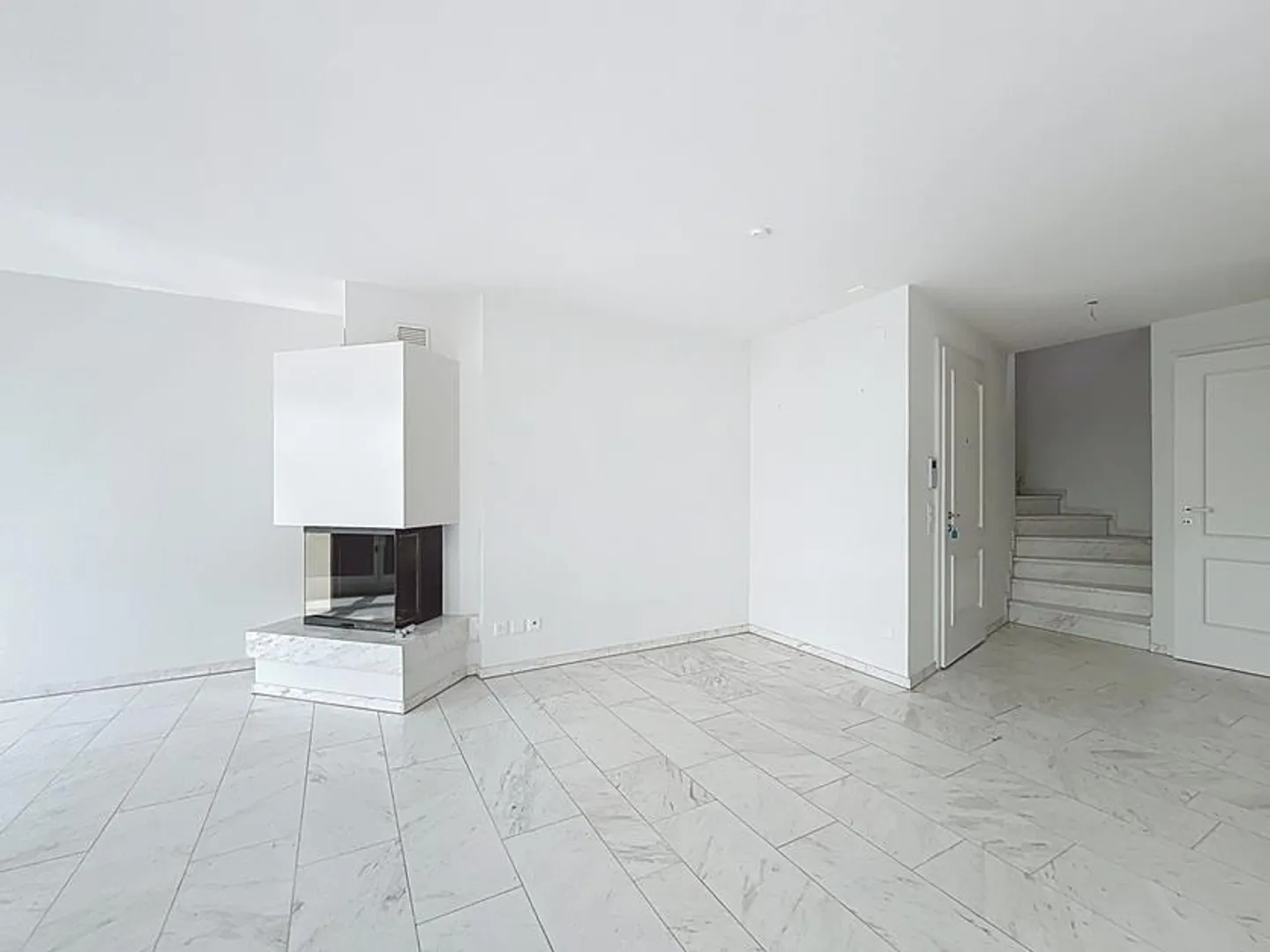 Esclusivo appartamento duplex di 4 stanze con vista lago a Herrliberg - Foto 5 di 12