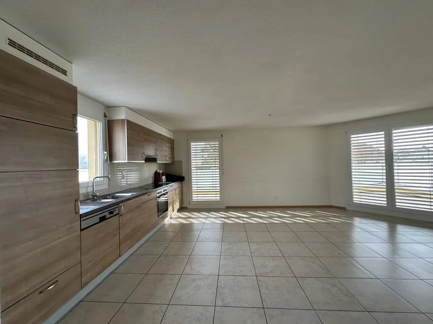 Appartamento con 5.5 stanze al 3° piano - Foto 1 di 8