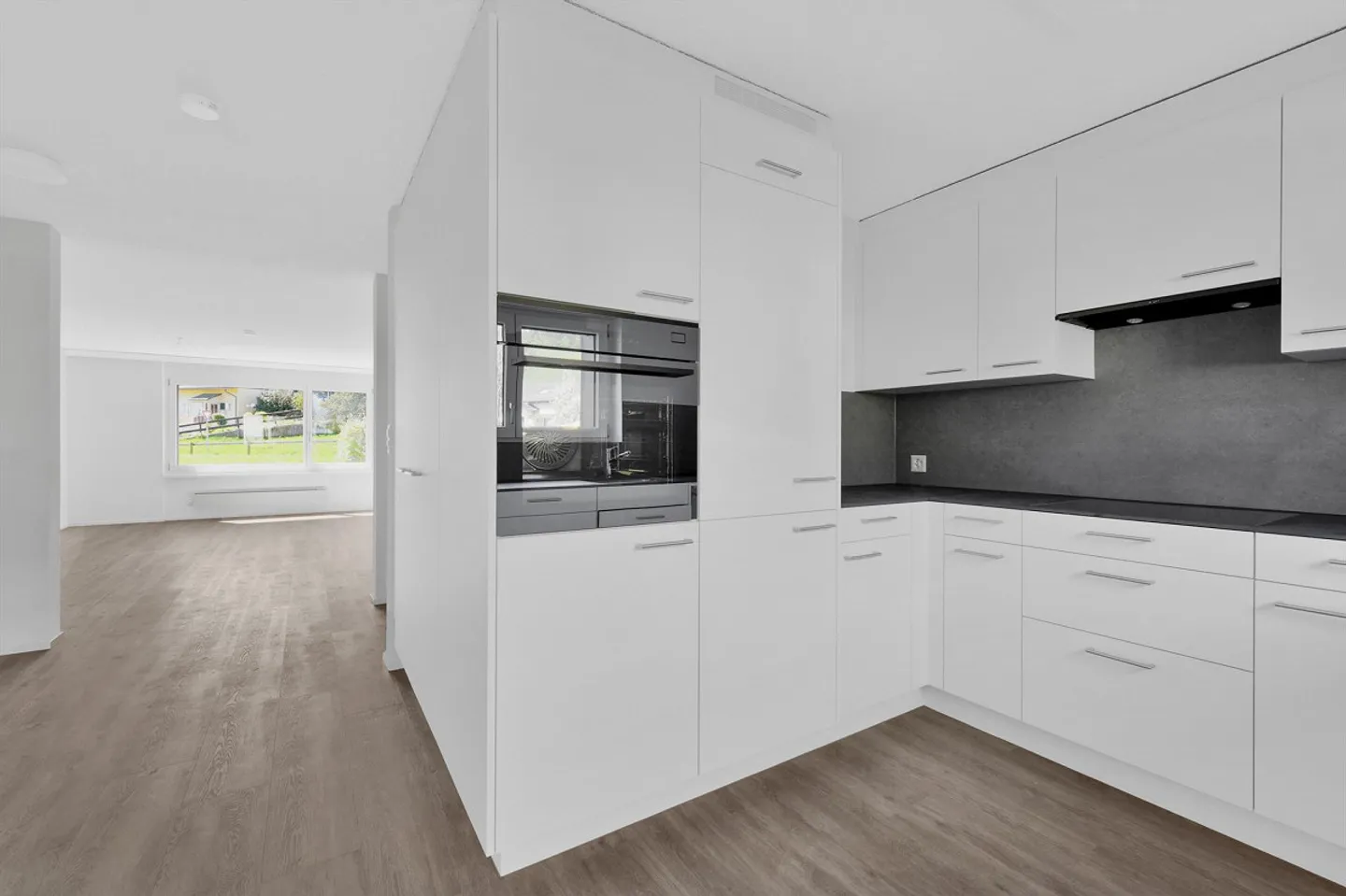 Appartamento moderno di 4,5 stanze con terrazza giardino a Urnäsch - Foto 3 di 23