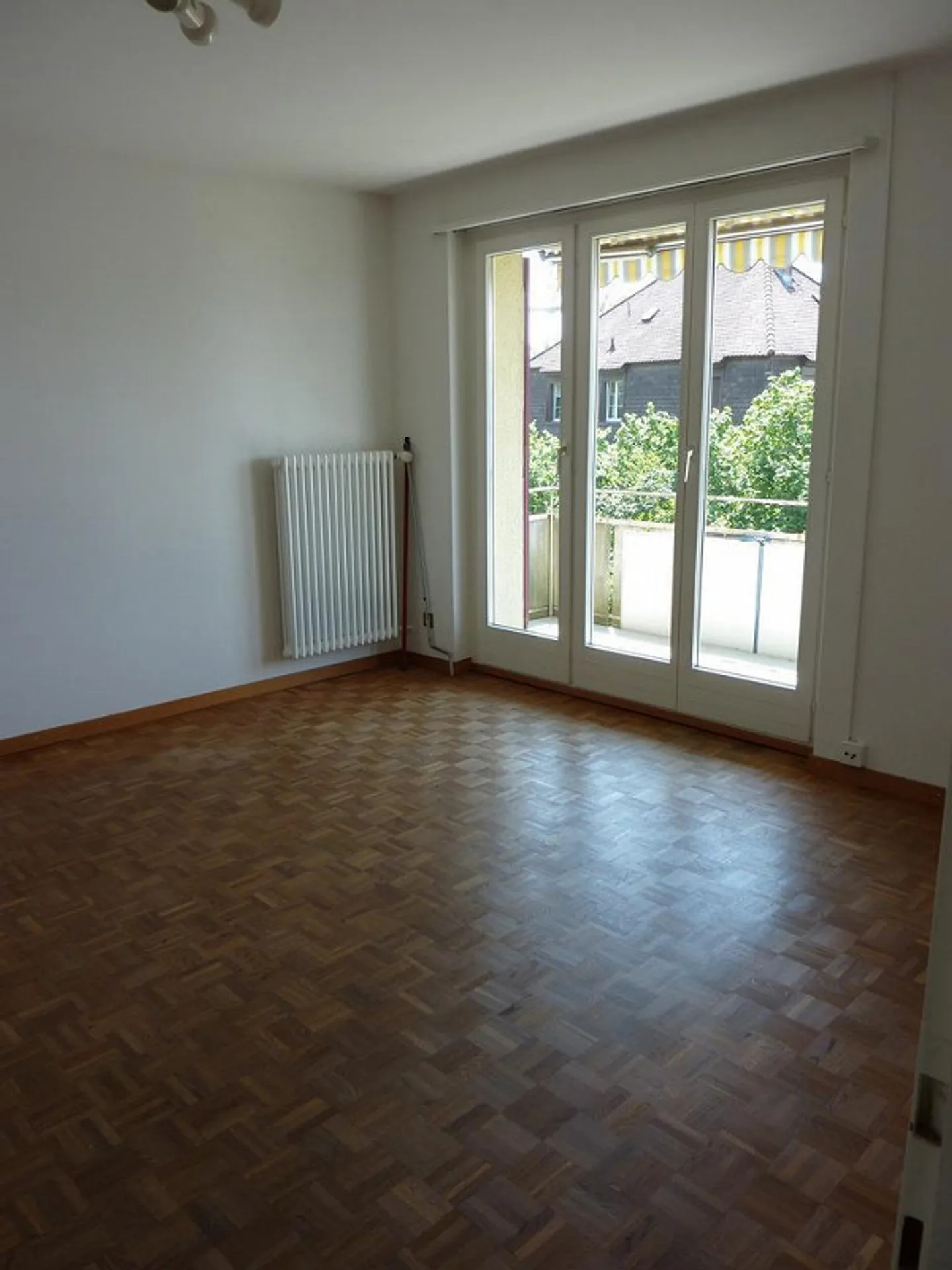 Appartamento affascinante con balcone - * LIMITATO FINO AL 30.06.2025 * - Foto 4 di 4
