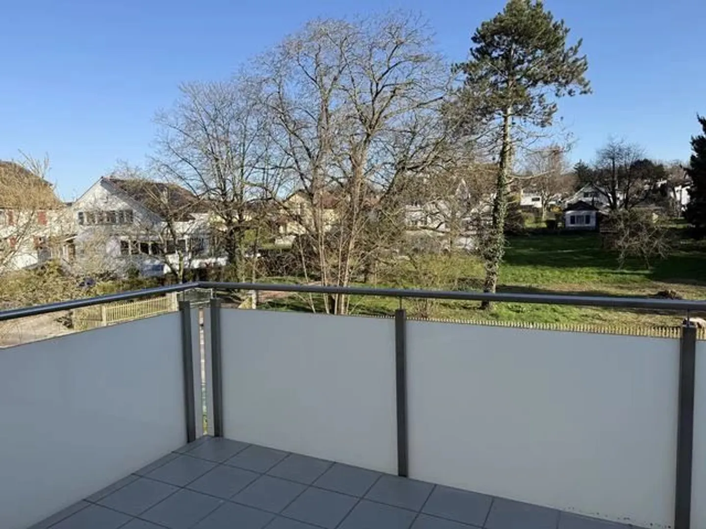 Appartamento con 5.5 stanze al 3° piano - Foto 7 di 8