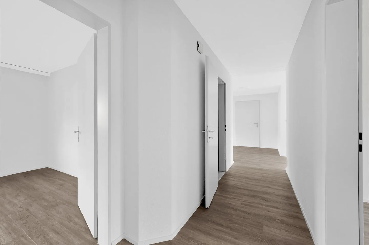 Appartamento moderno di 4,5 stanze con terrazza giardino a Urnäsch - Foto 7 di 23