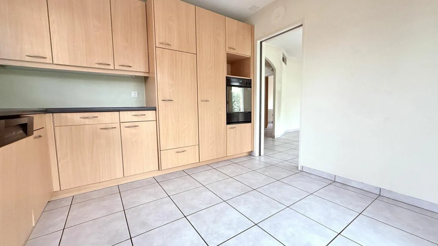 Gepflegtes, freistehendes Einfamilienhaus in ruhigem Quartier - Foto 14 von 30