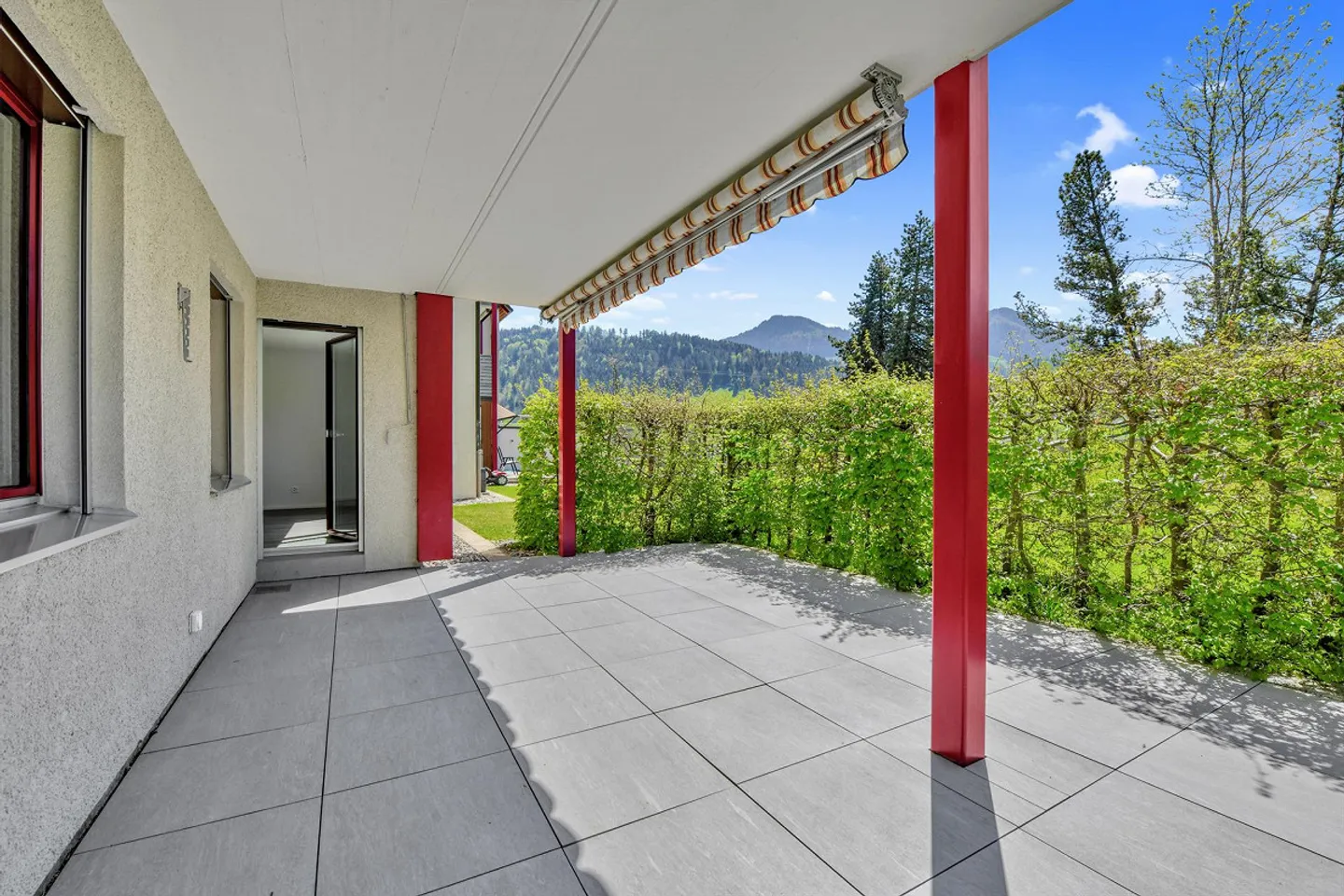 Appartamento moderno di 4,5 stanze con terrazza giardino a Urnäsch - Foto 21 di 23