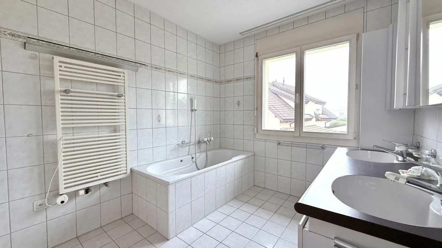 Gepflegtes, freistehendes Einfamilienhaus in ruhigem Quartier - Foto 22 von 30