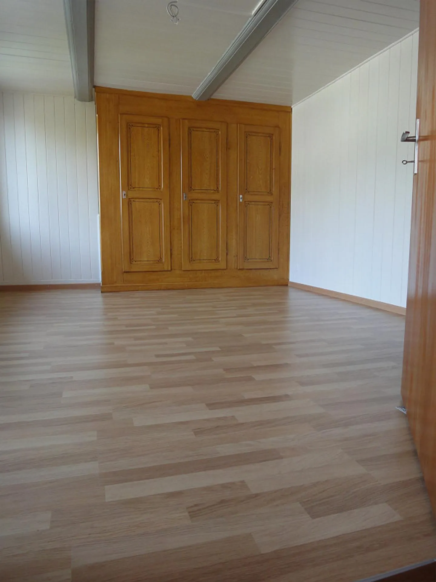 3.5 room apartment old building - Photo 3 of 5