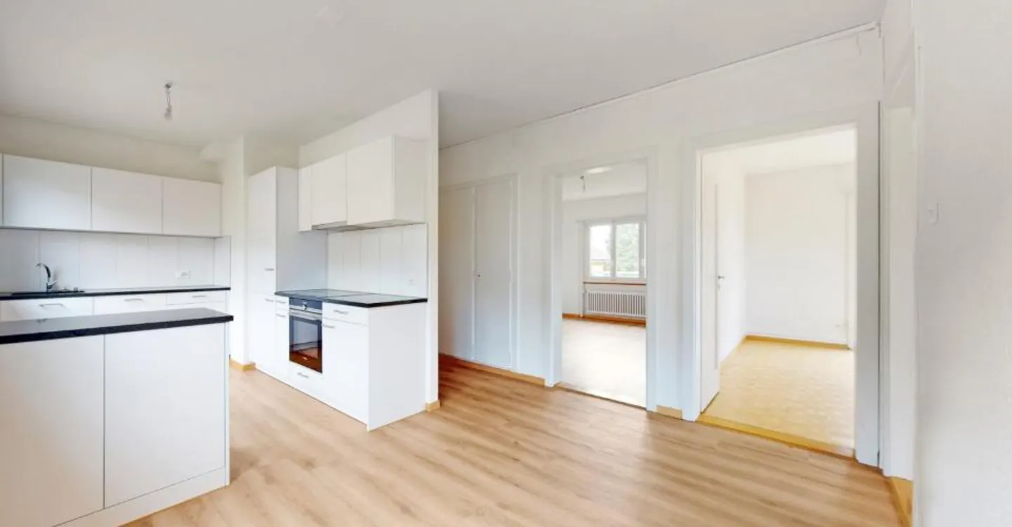 Appartement spacieux et lumineux - Photo 3 sur 9