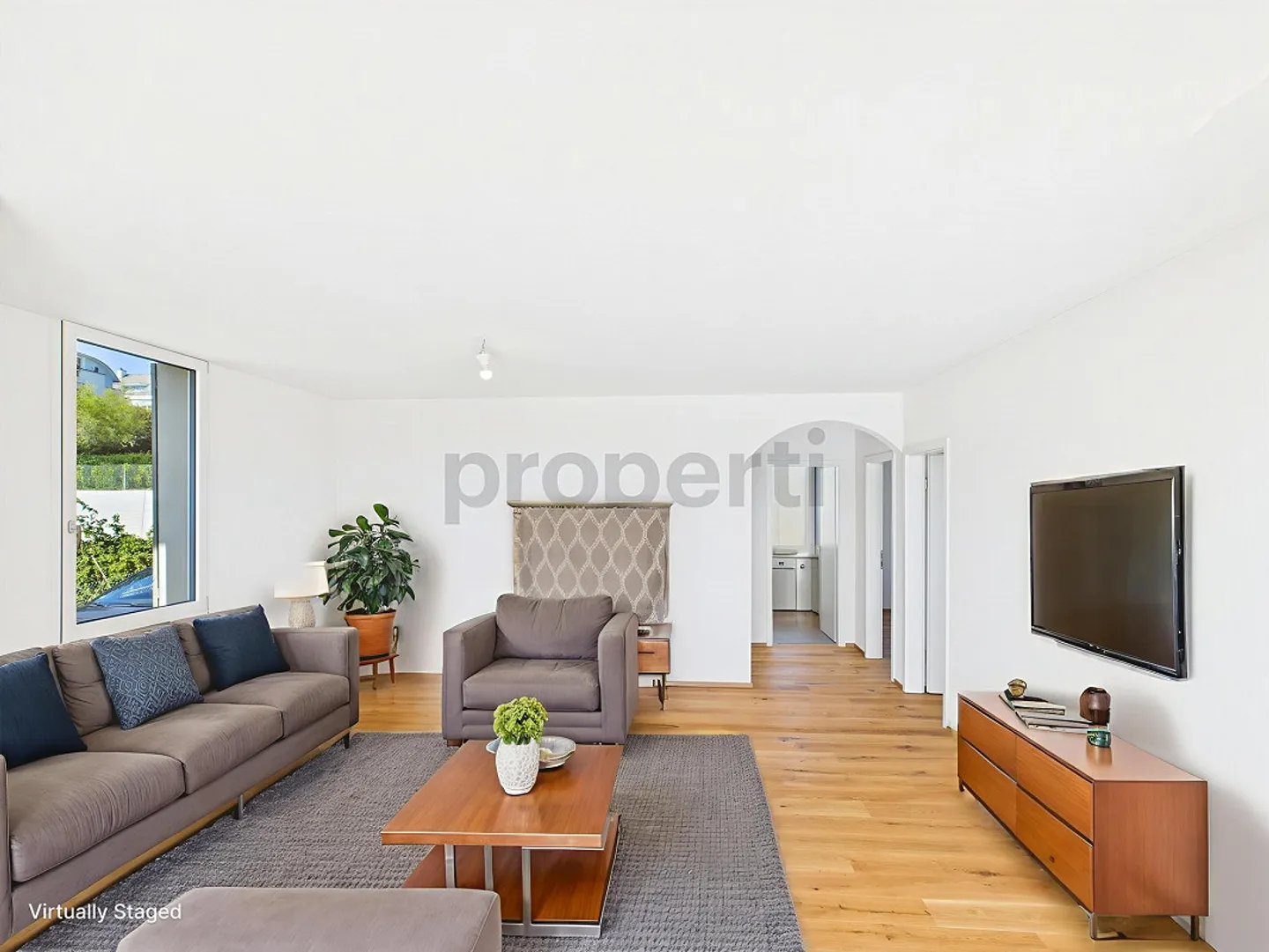 Charming 3.5-Room Apartment in the Heart of Oberwil - Photo 1 of 19