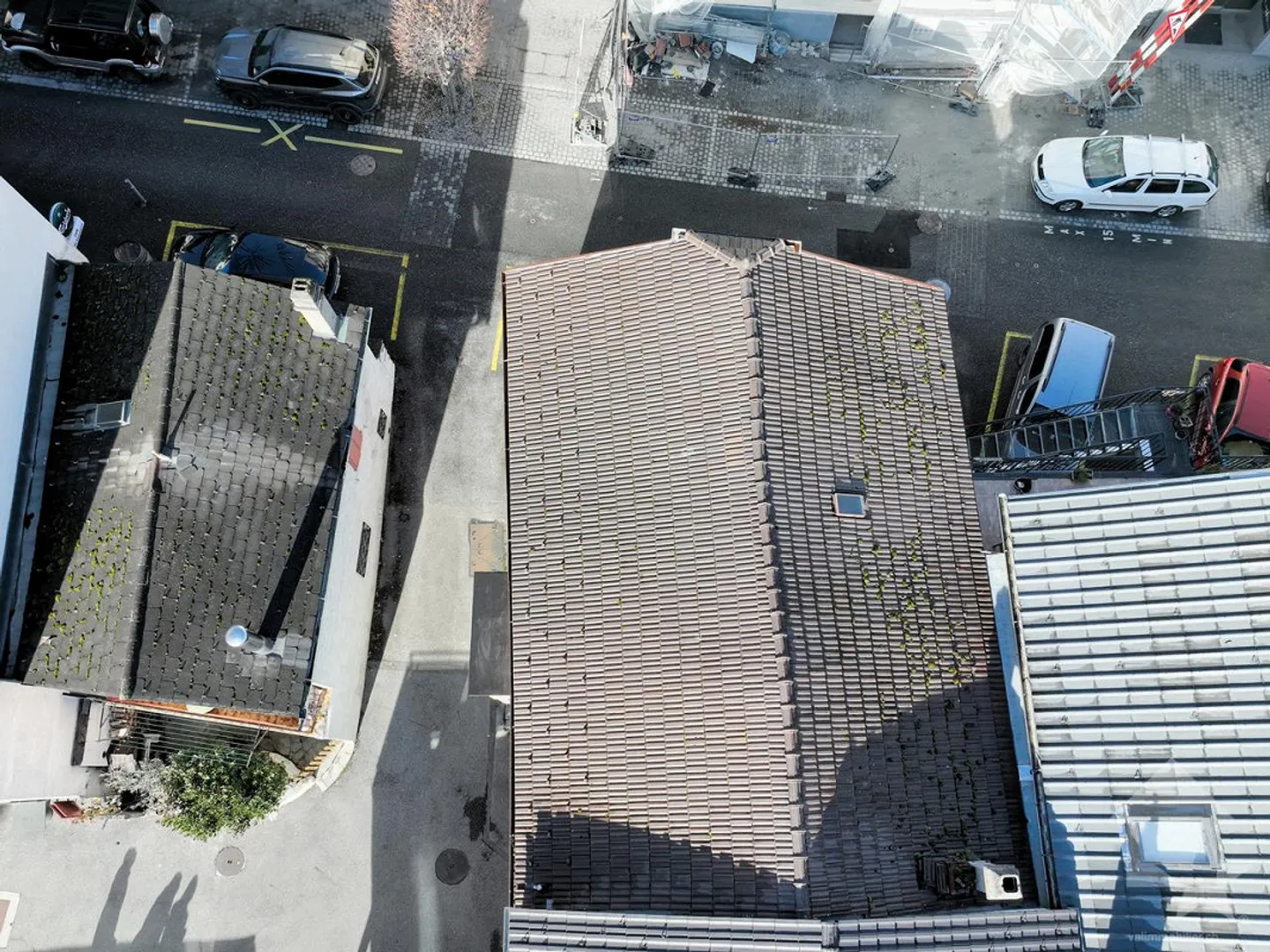 Immeuble au coeur de Fully à tranformer - Photo 3 sur 9