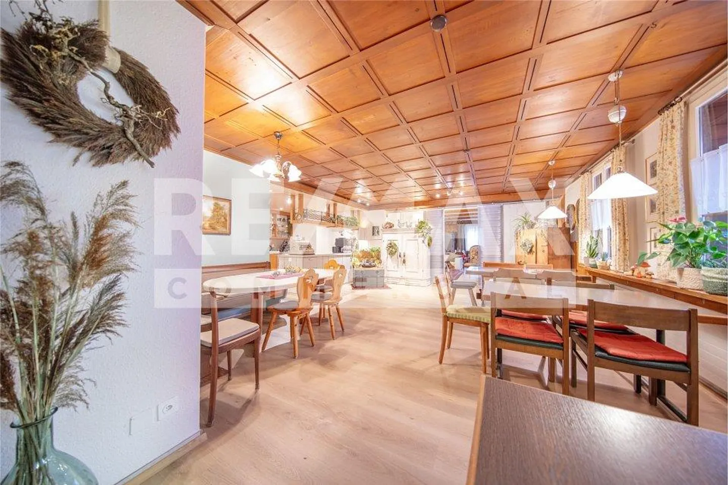 Proprietà interessante "Alpenblick" con potenziale per vari usi - Foto 5 di 13