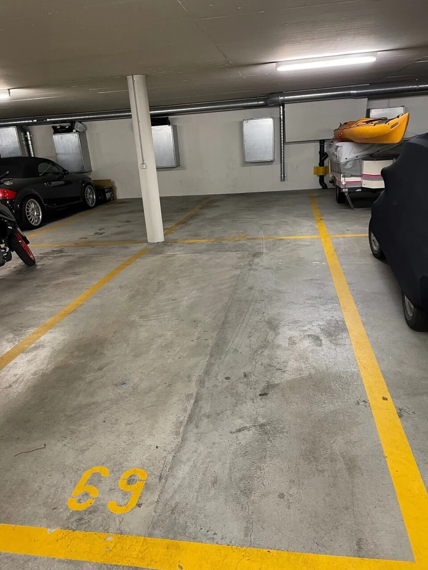Espace de stationnement double pratique - Photo 1 sur 1