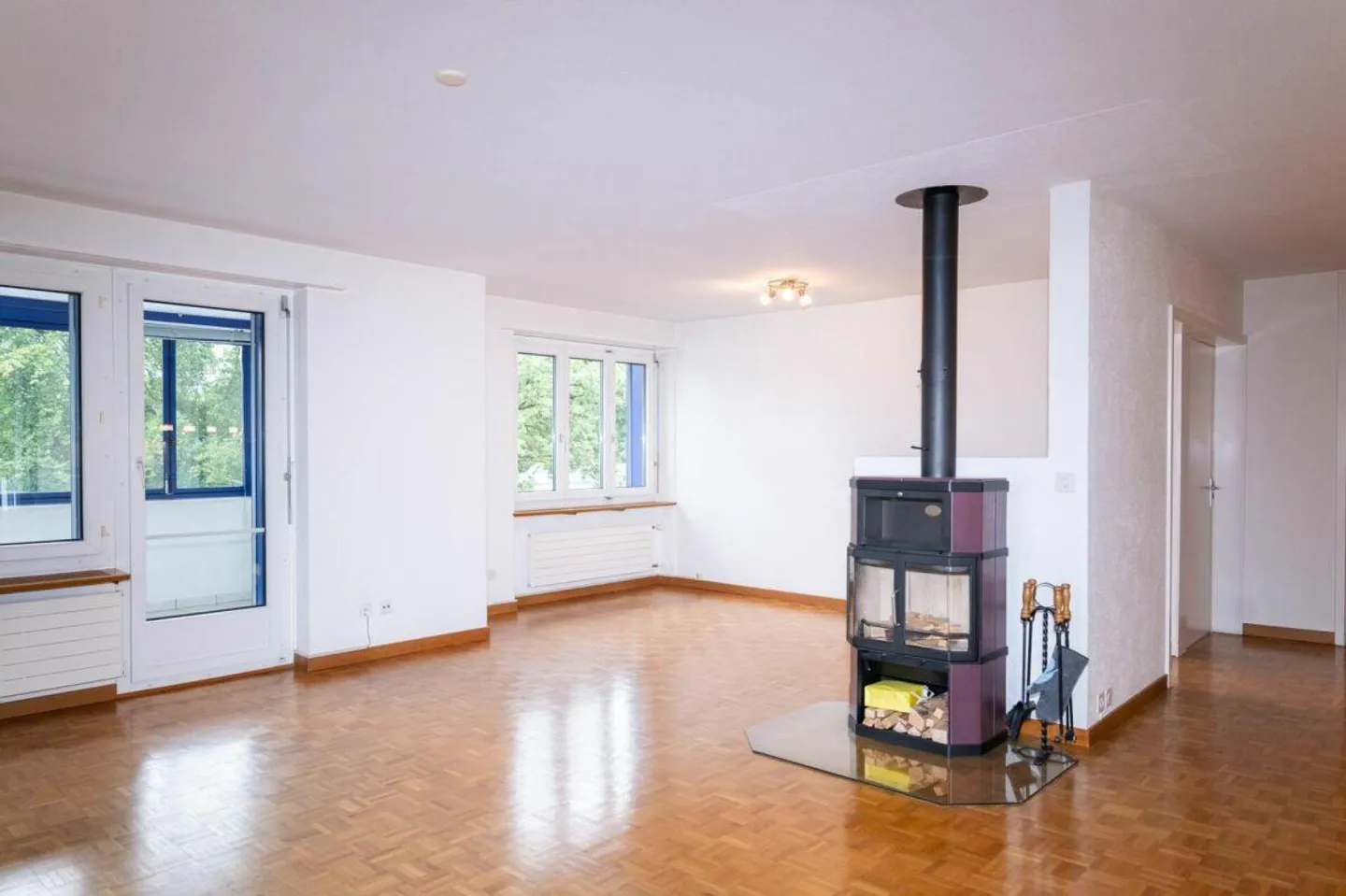 Appartement bien entretenu dans un quartier calme incluant 1 place de parking - Photo 2 sur 10