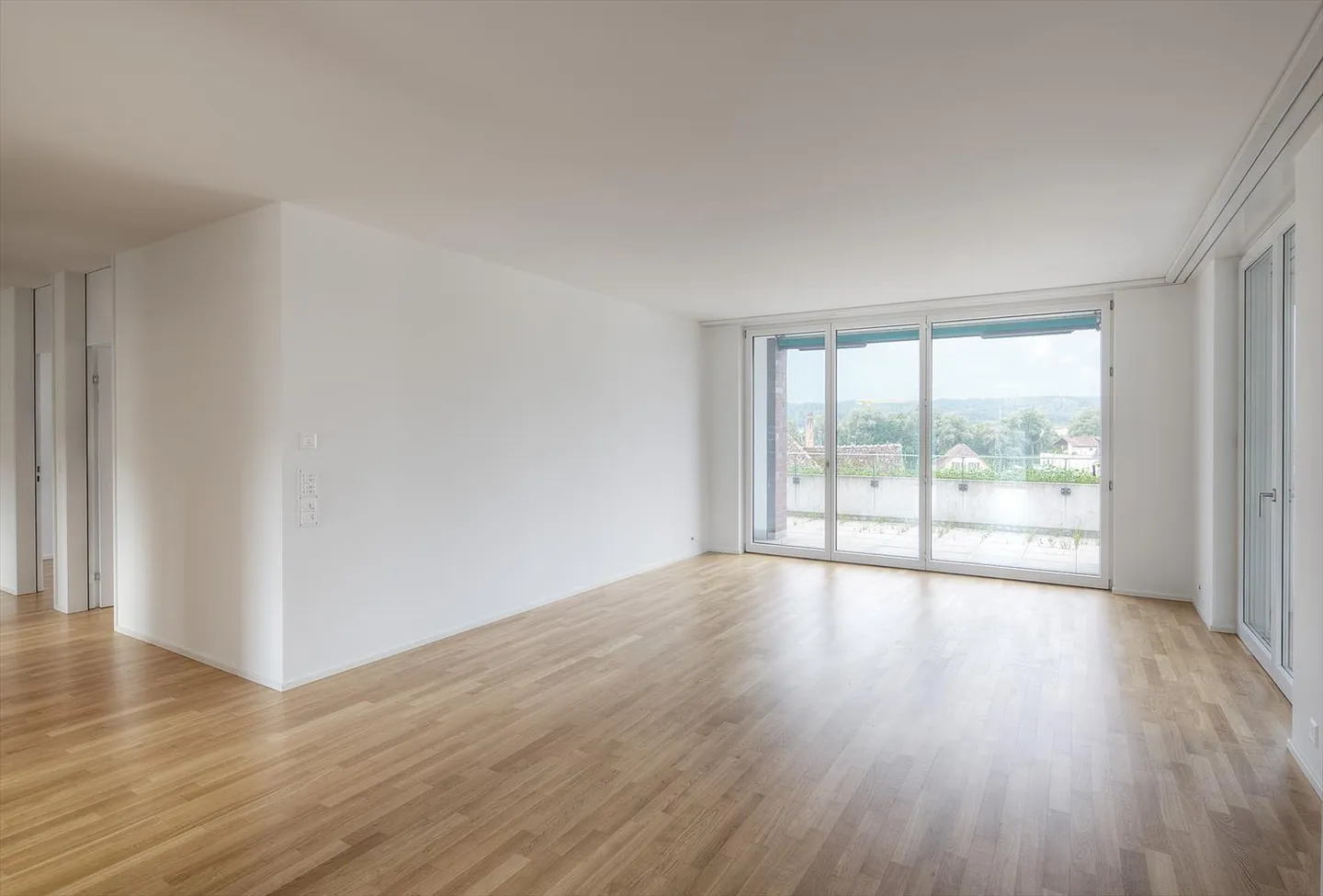 Living at a lofty height with a spacious terrace of 91 m² - Photo 2 of 7