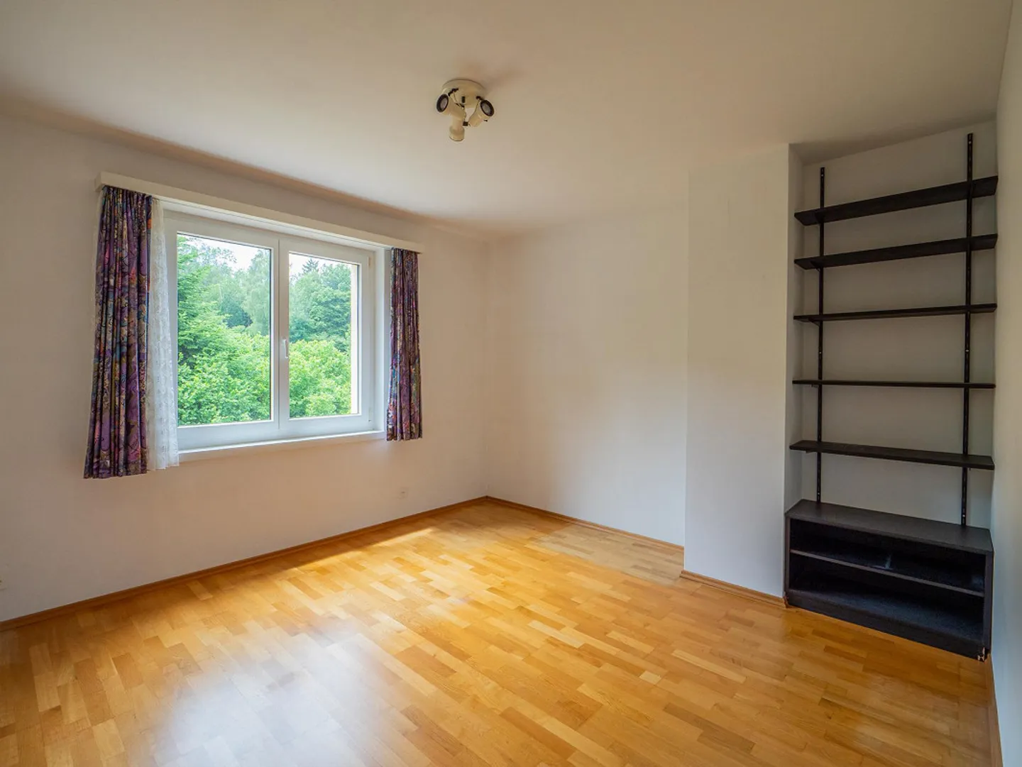 Single-family house with garden, seating area, double garage and Lake Constance view - Photo 19 of 29