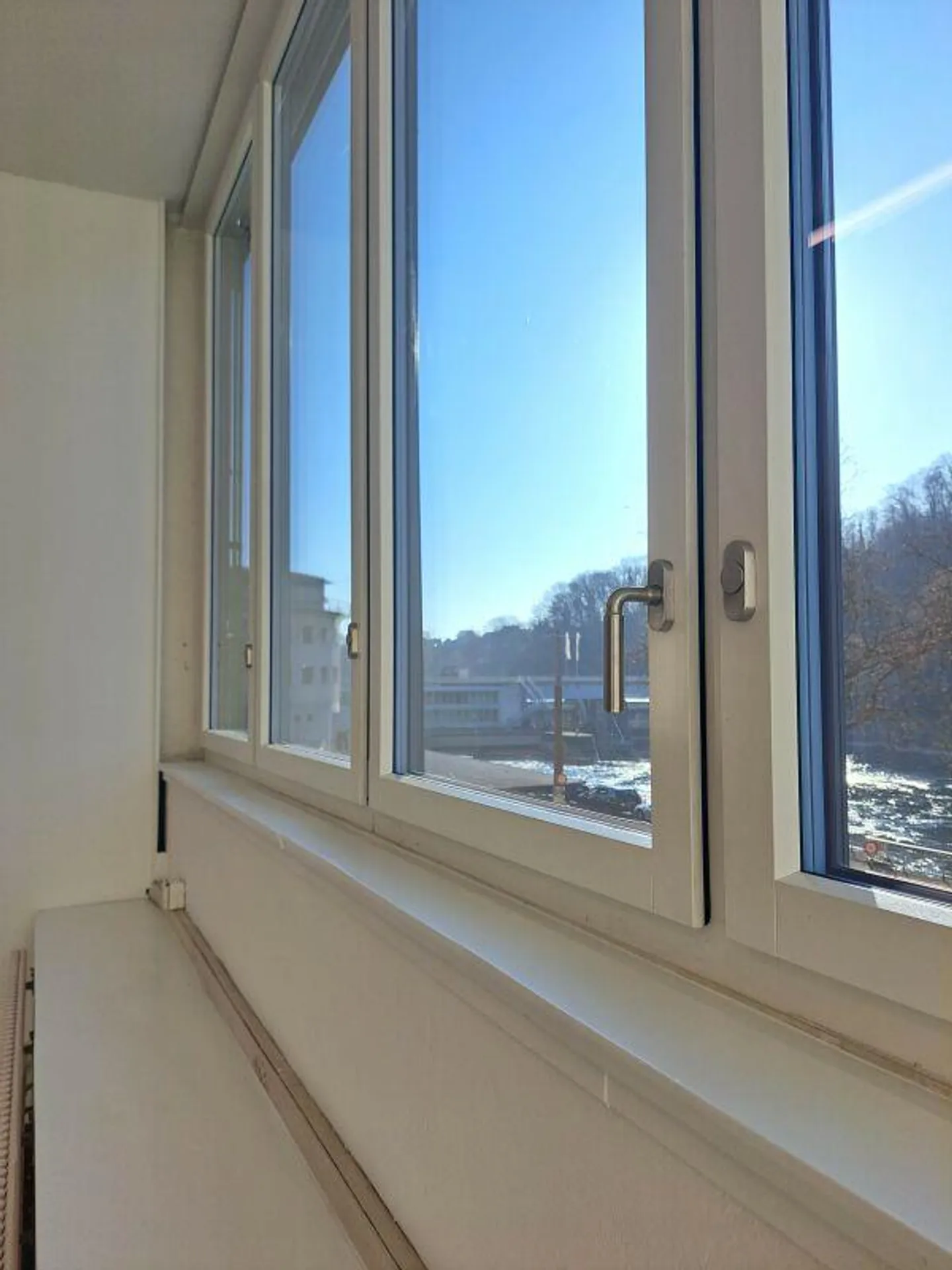 Spazi per uffici e atelier flessibili direttamente sul Reno - Foto 6 di 10