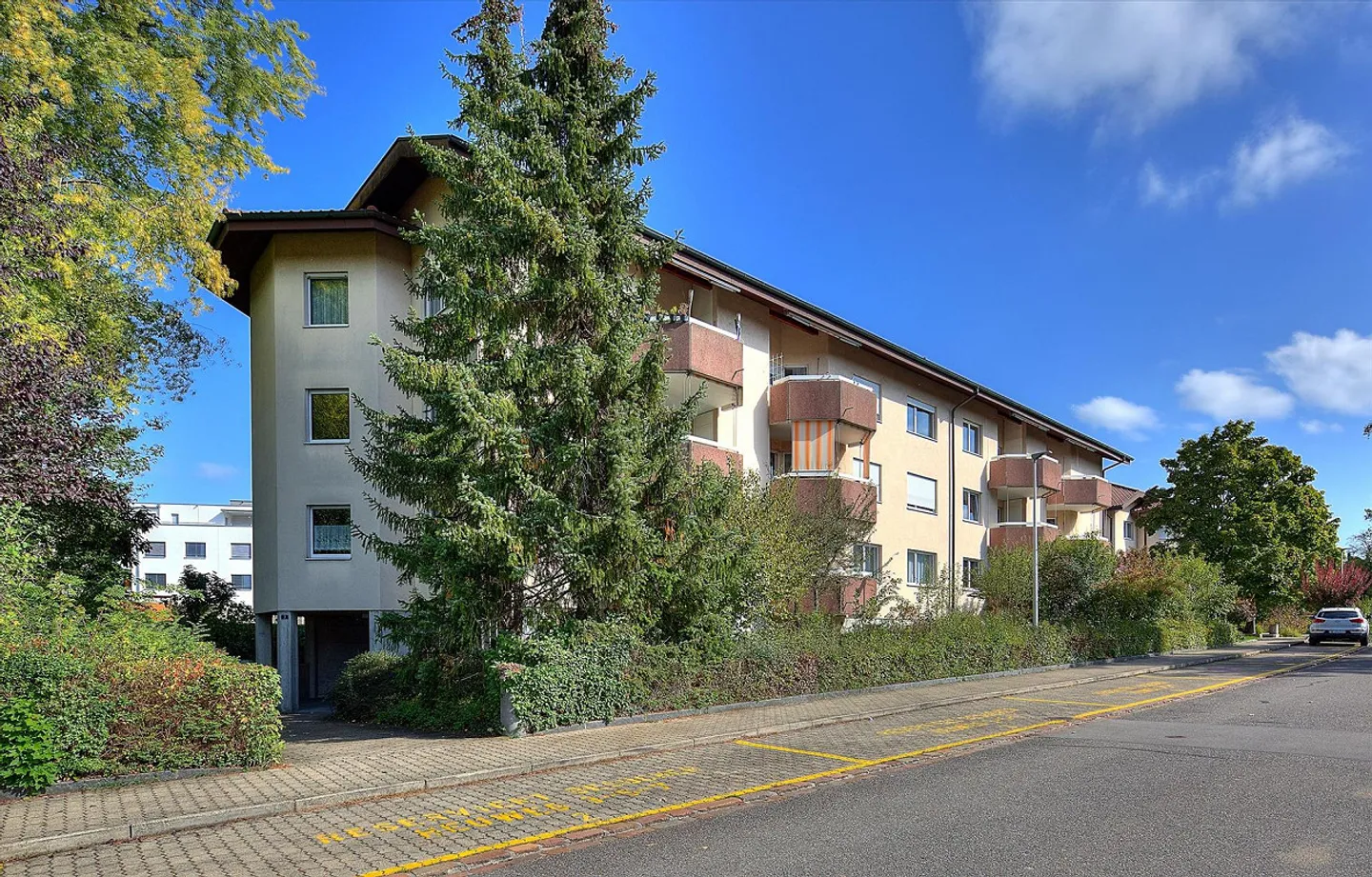 Your new home in Aarau Rohr! Limited rental - no deposit required - Photo 1 of 7