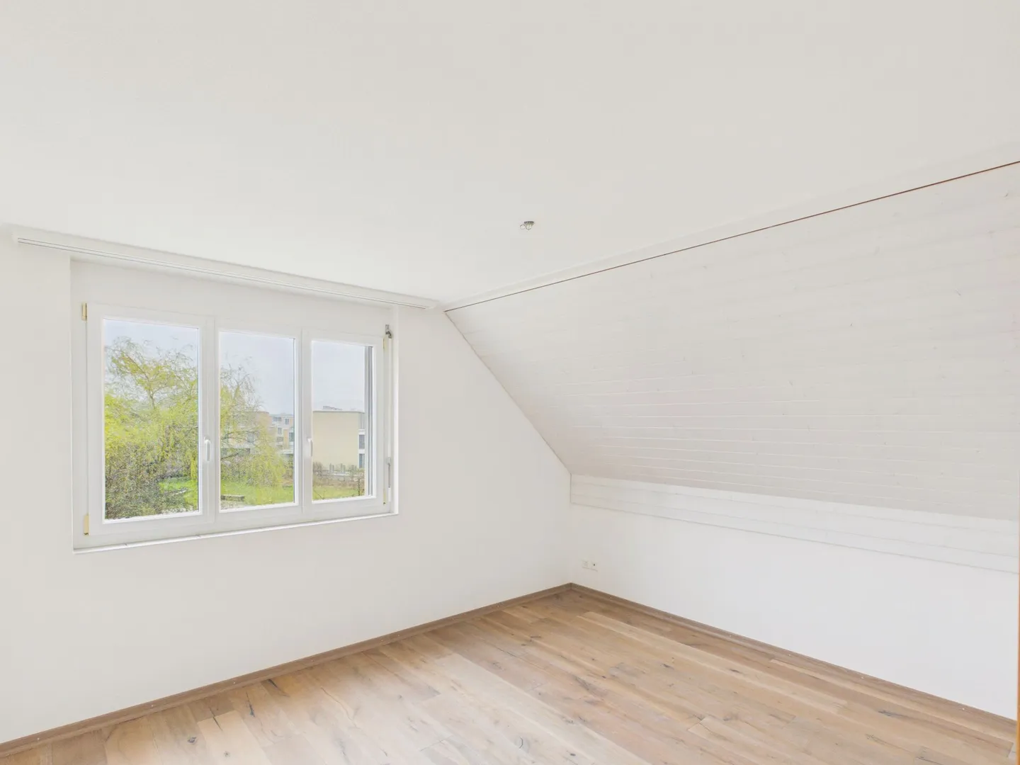 Grande Casa Semi-Indipendente con Vista Bellissima - Foto 10 di 16