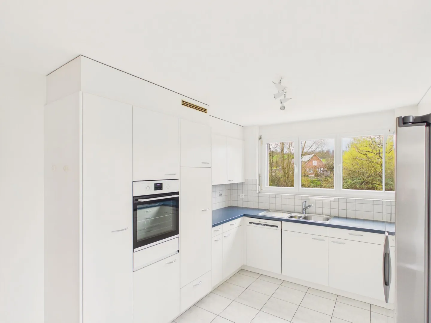 Grande Casa Semi-Indipendente con Vista Bellissima - Foto 12 di 16