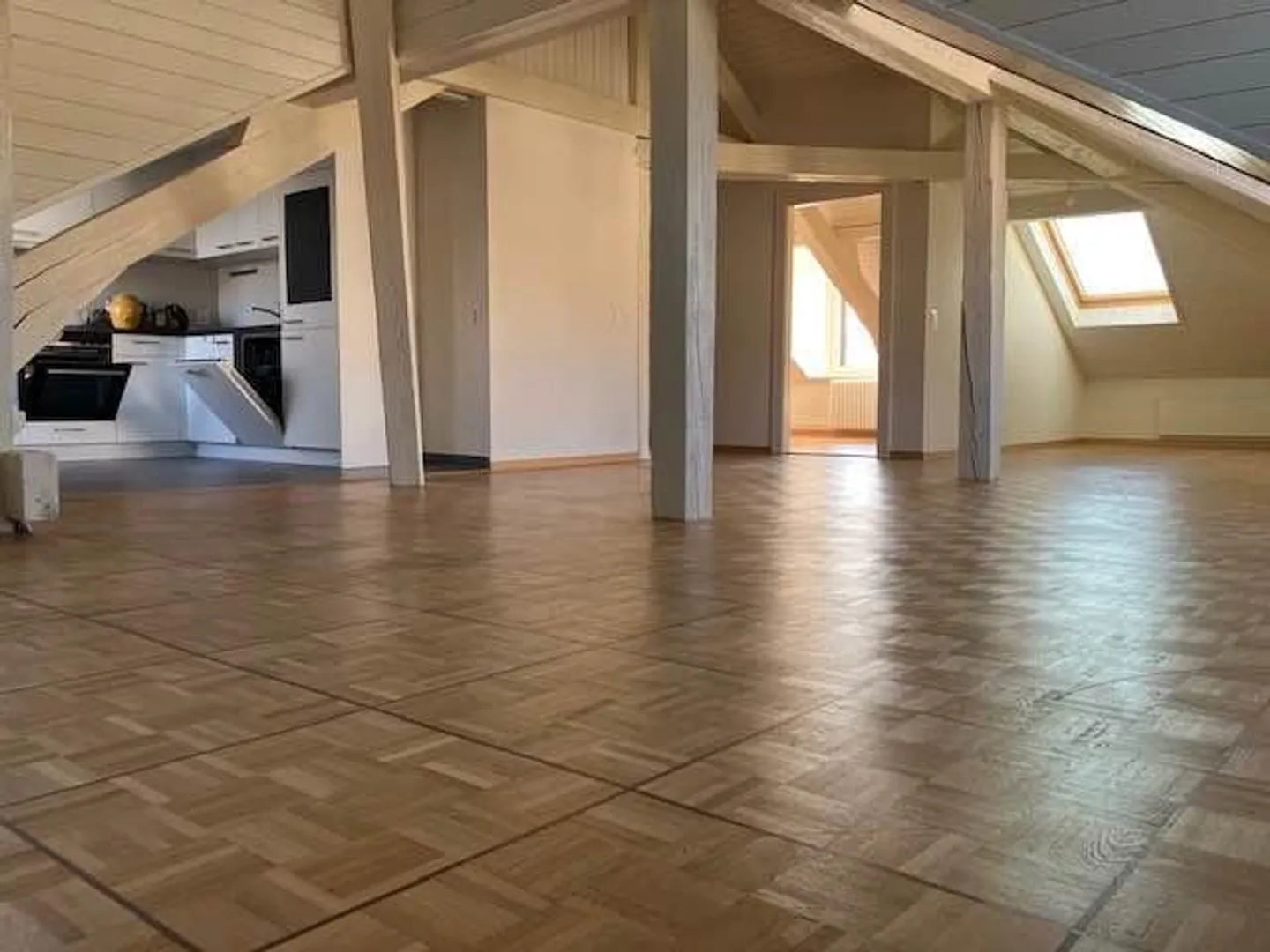 RARE PEARL: 5.5-room attic in Eaux-Vives - Photo 1 of 9