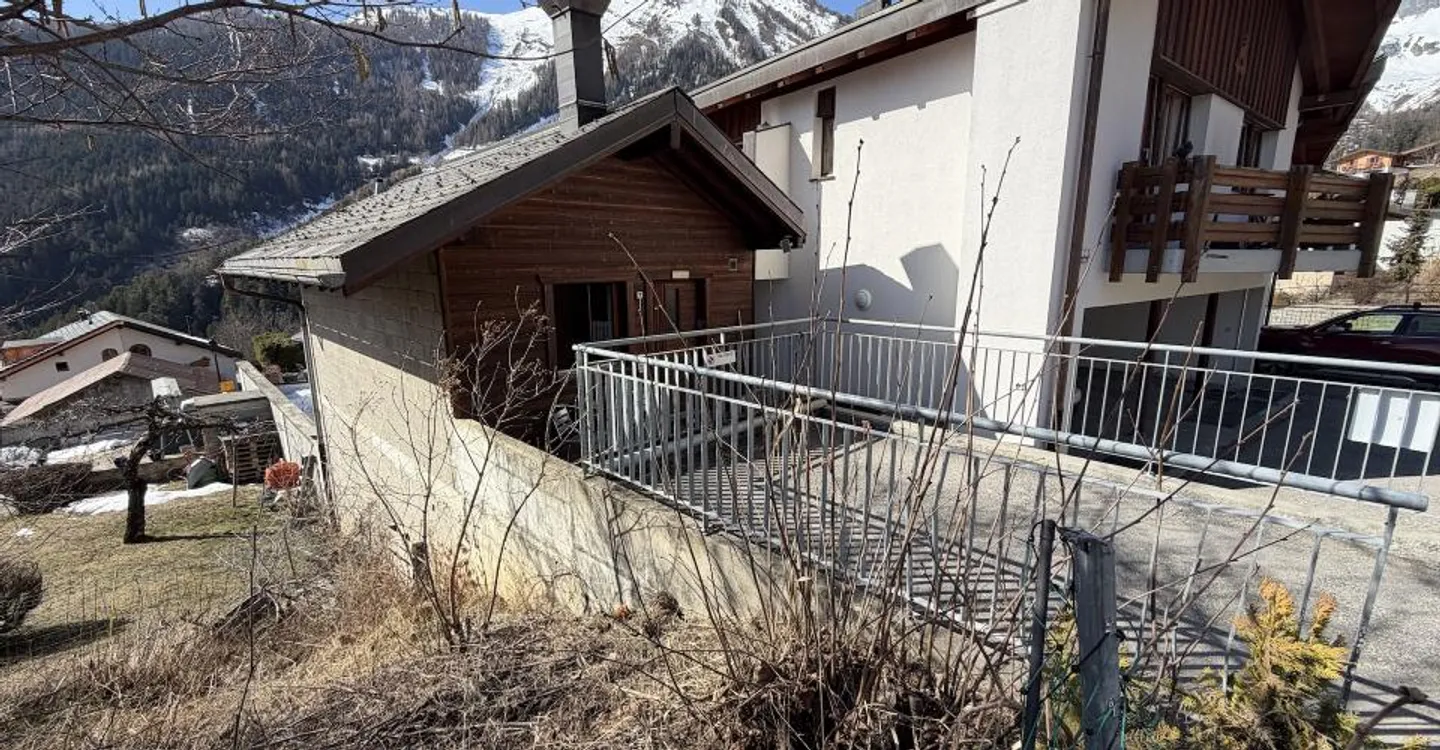 Großes und freundliches nach Süden ausgerichtetes Studio in Ovronnaz/VS - Foto 10 von 13