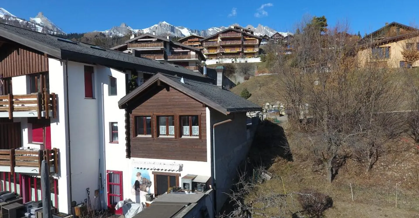 Großes und freundliches nach Süden ausgerichtetes Studio in Ovronnaz/VS - Foto 11 von 13