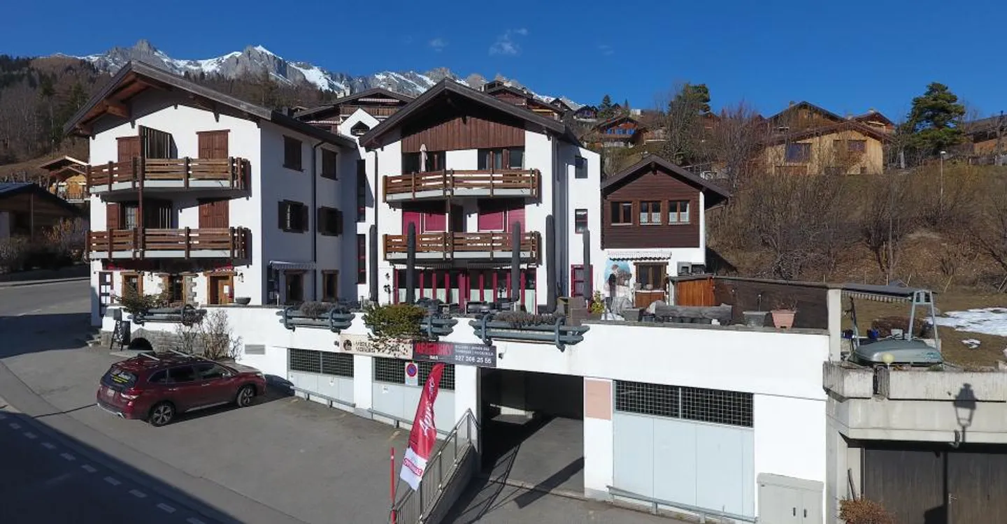 Großes und freundliches nach Süden ausgerichtetes Studio in Ovronnaz/VS - Foto 12 von 13
