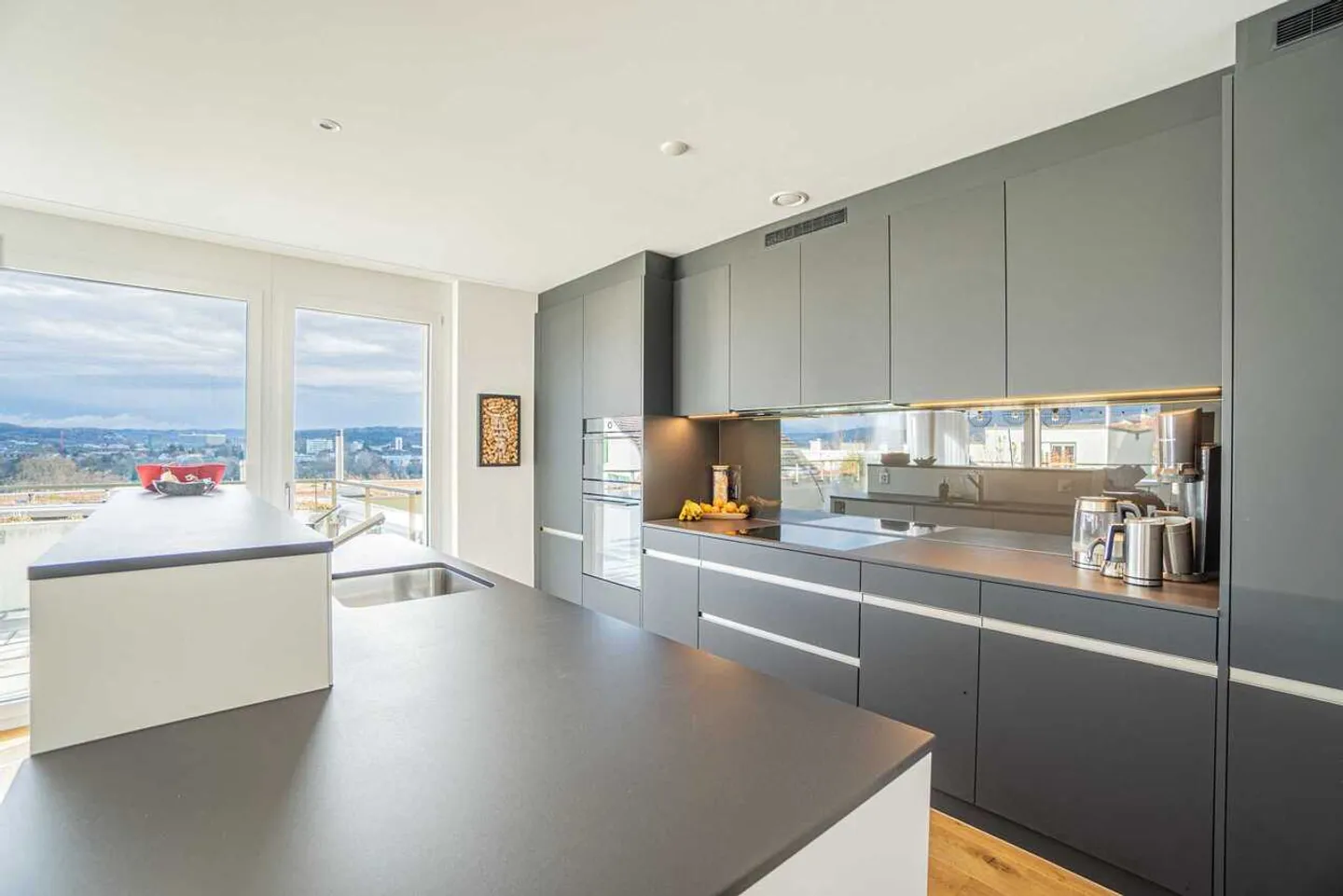 4.5-room terrace apartment with a panoramic view in Rombach for sale - Photo 2 of 13