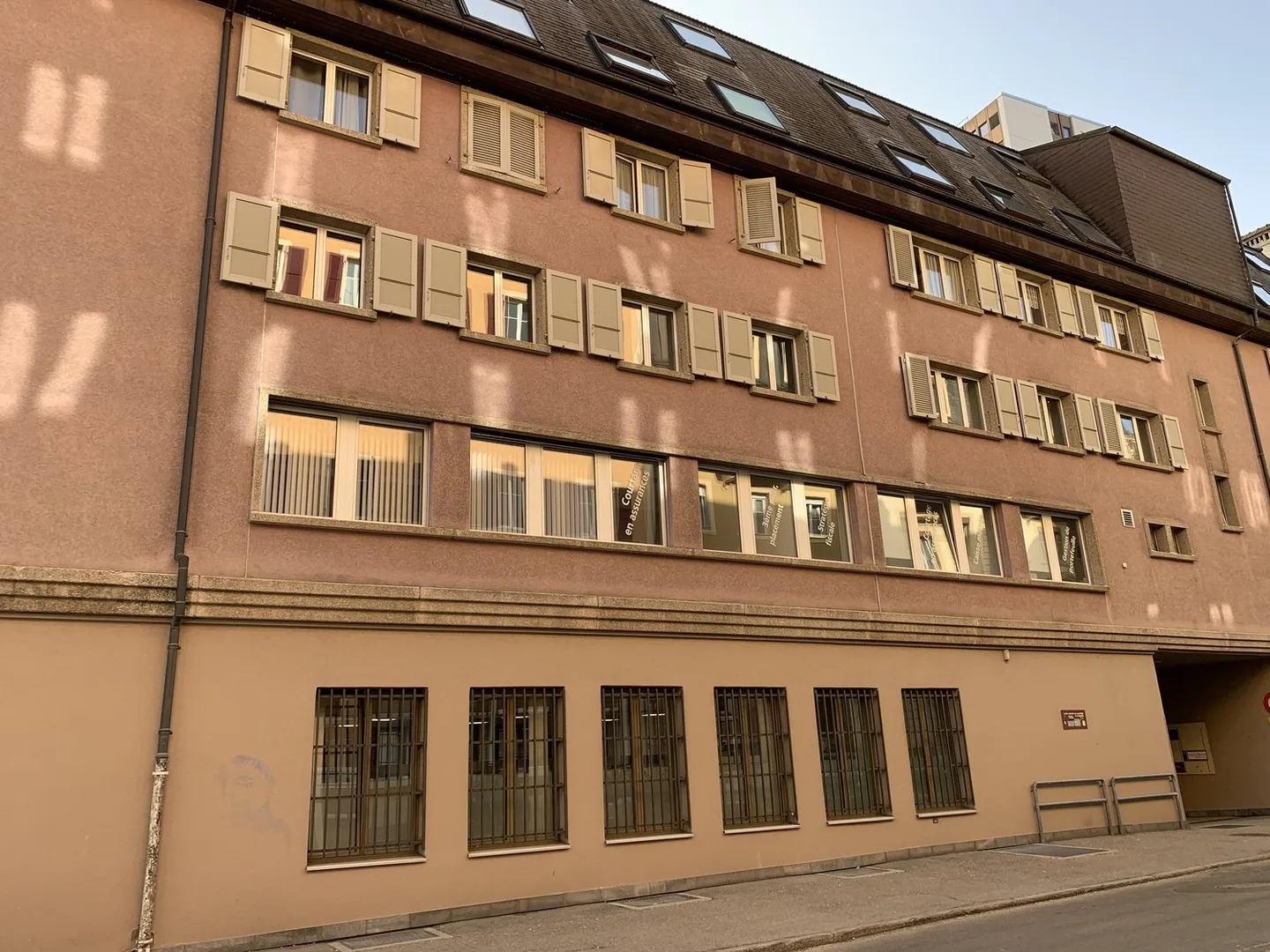 Le Chaux-de-Fonds 2 locali di stoccaggio in affitto - Foto 1 di 6