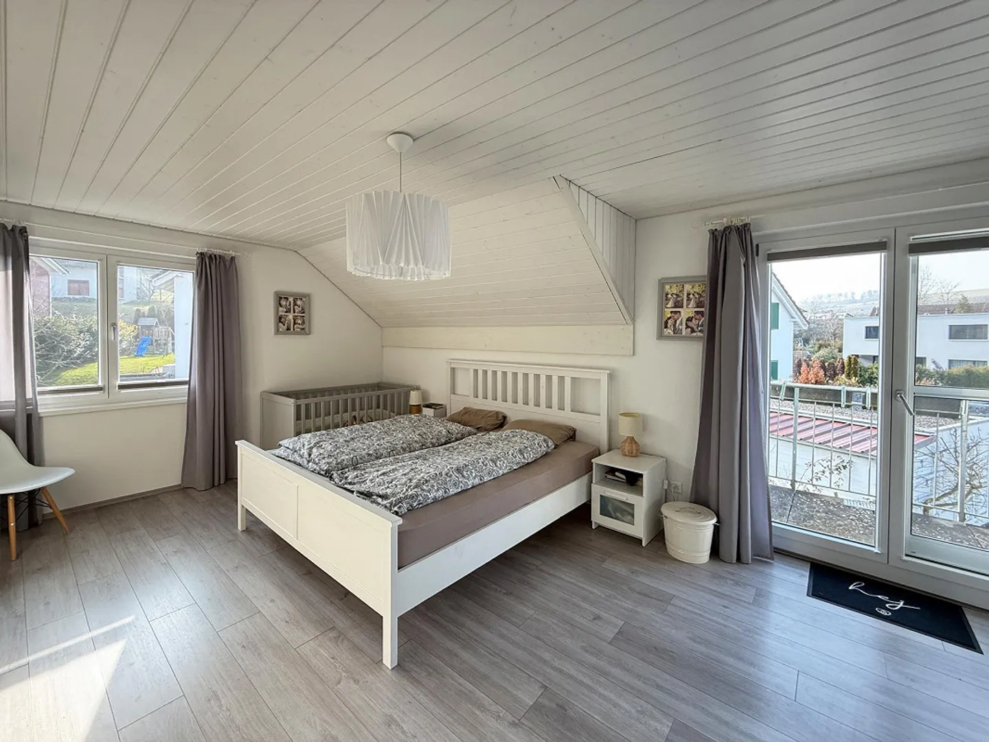 Maison individuelle intemporelle de 5,5 pièces avec jardin et carport - Photo 5 sur 12