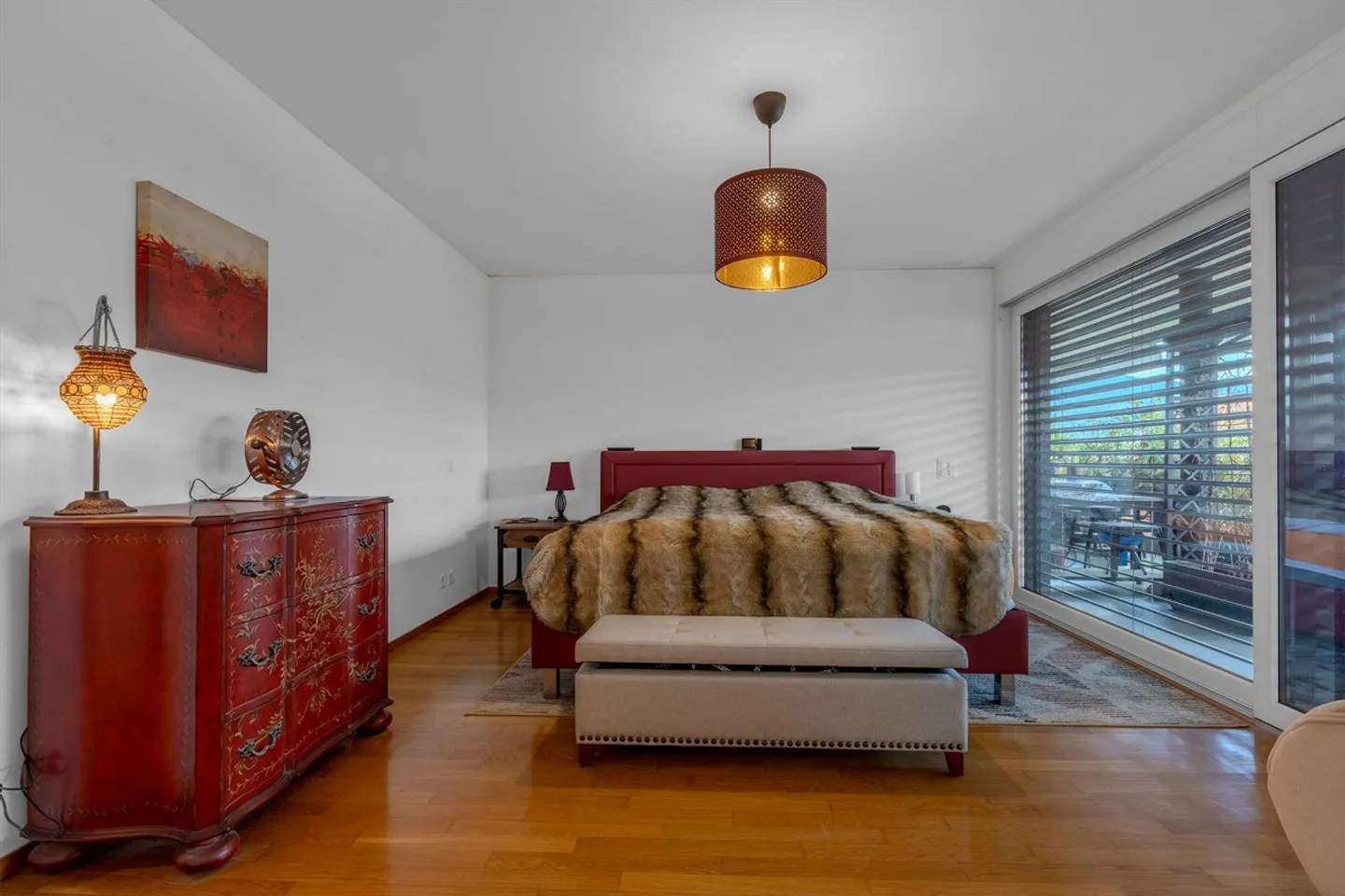 ENORMOUS SUPER ATTIC 4.5 ROOMS LIKE NEW IN AGNO - Photo 7 of 9