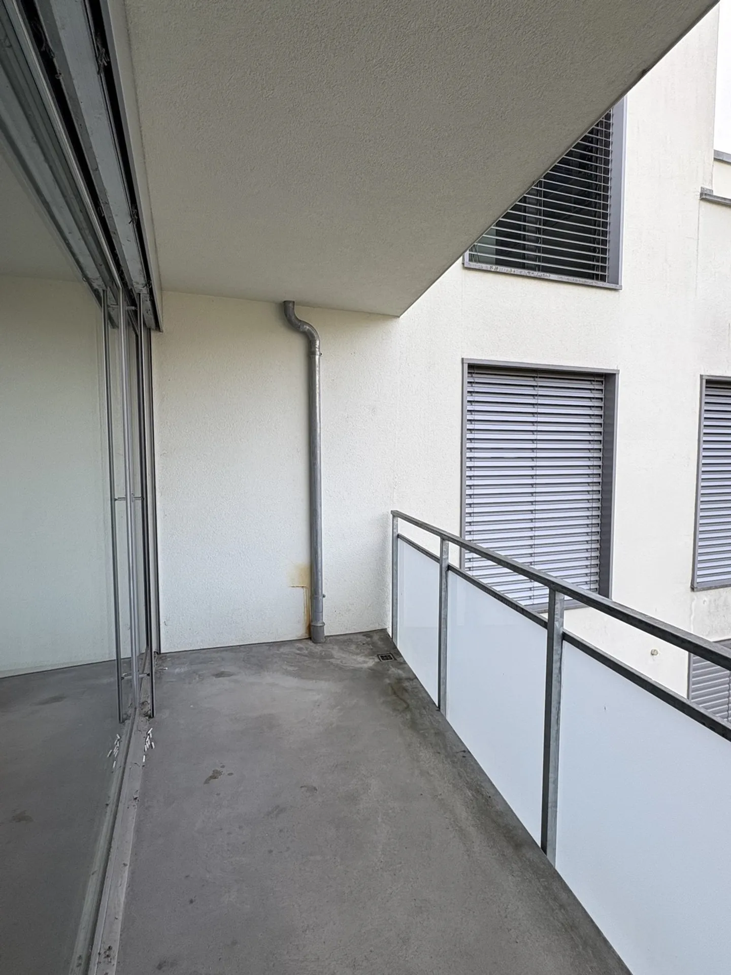 Appartement 4.5 pièces de 148 m² directement à la gare de Dübendorf - Photo 16 sur 27