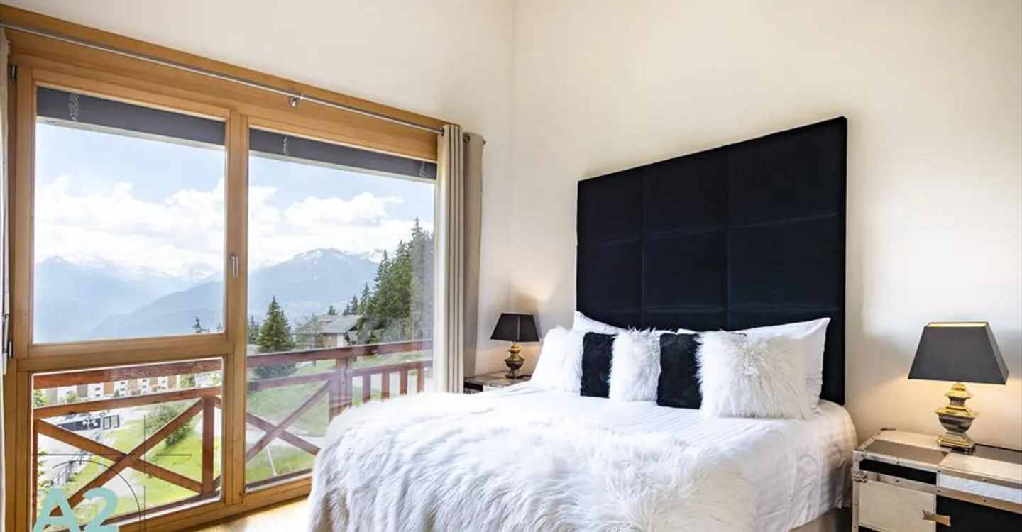 LUXUSCHALET ZU VERMIETEN AM FUSS DER PISTEN - Foto 8 von 12