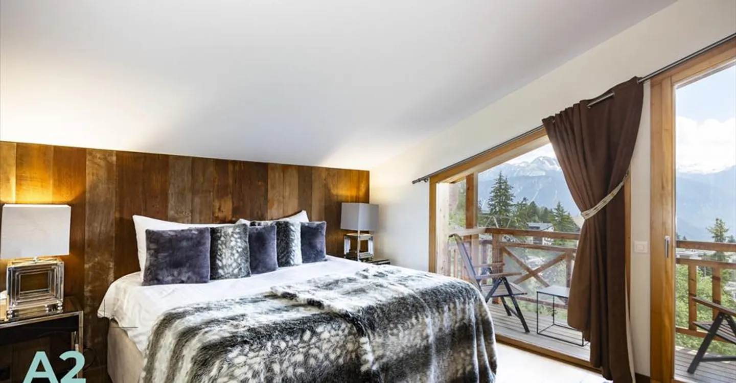 LUXUSCHALET ZU VERMIETEN AM FUSS DER PISTEN - Foto 12 von 12