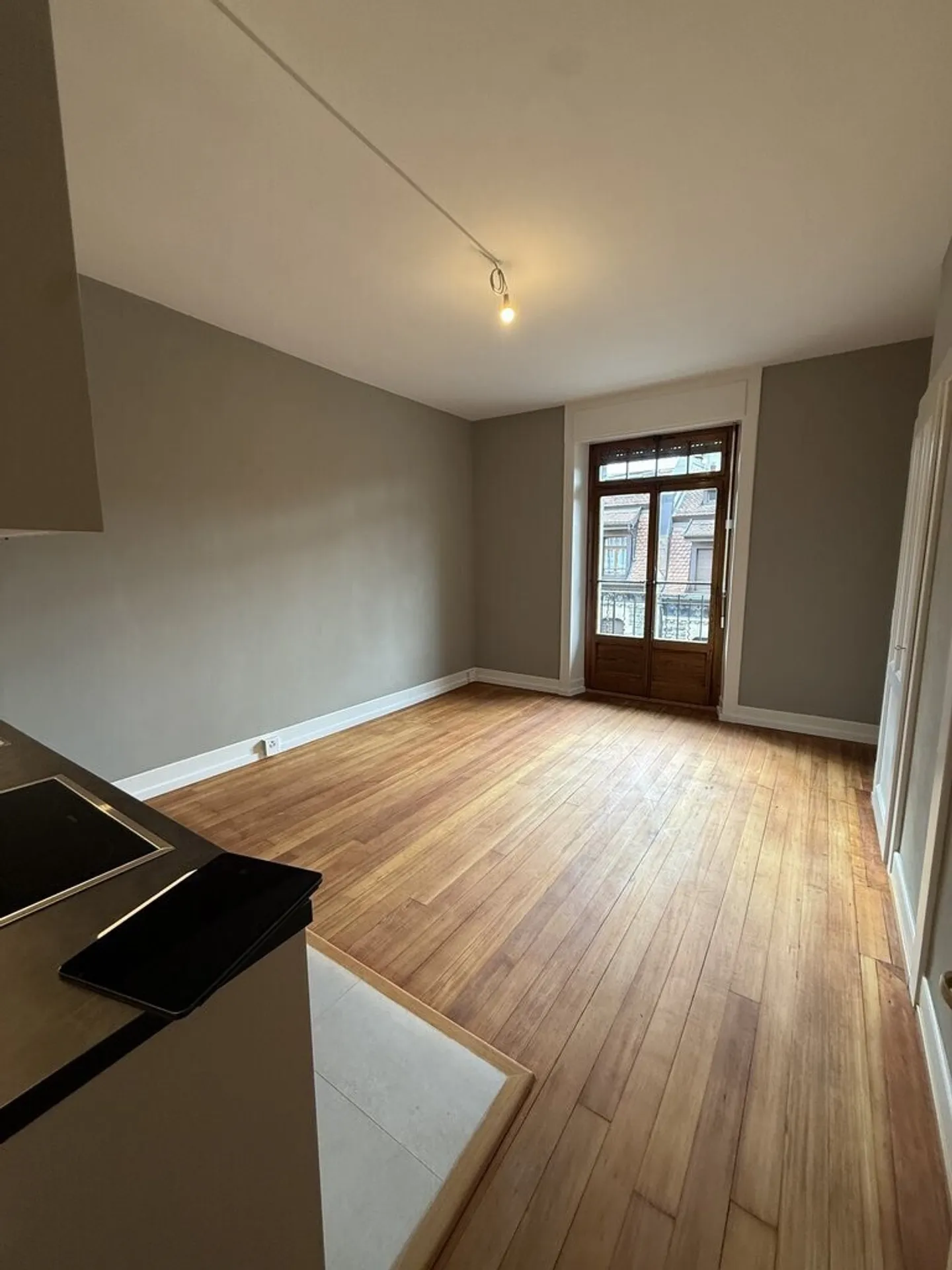 To seize! Superb accommodation in the heart of Montreux! - Photo 3 of 8