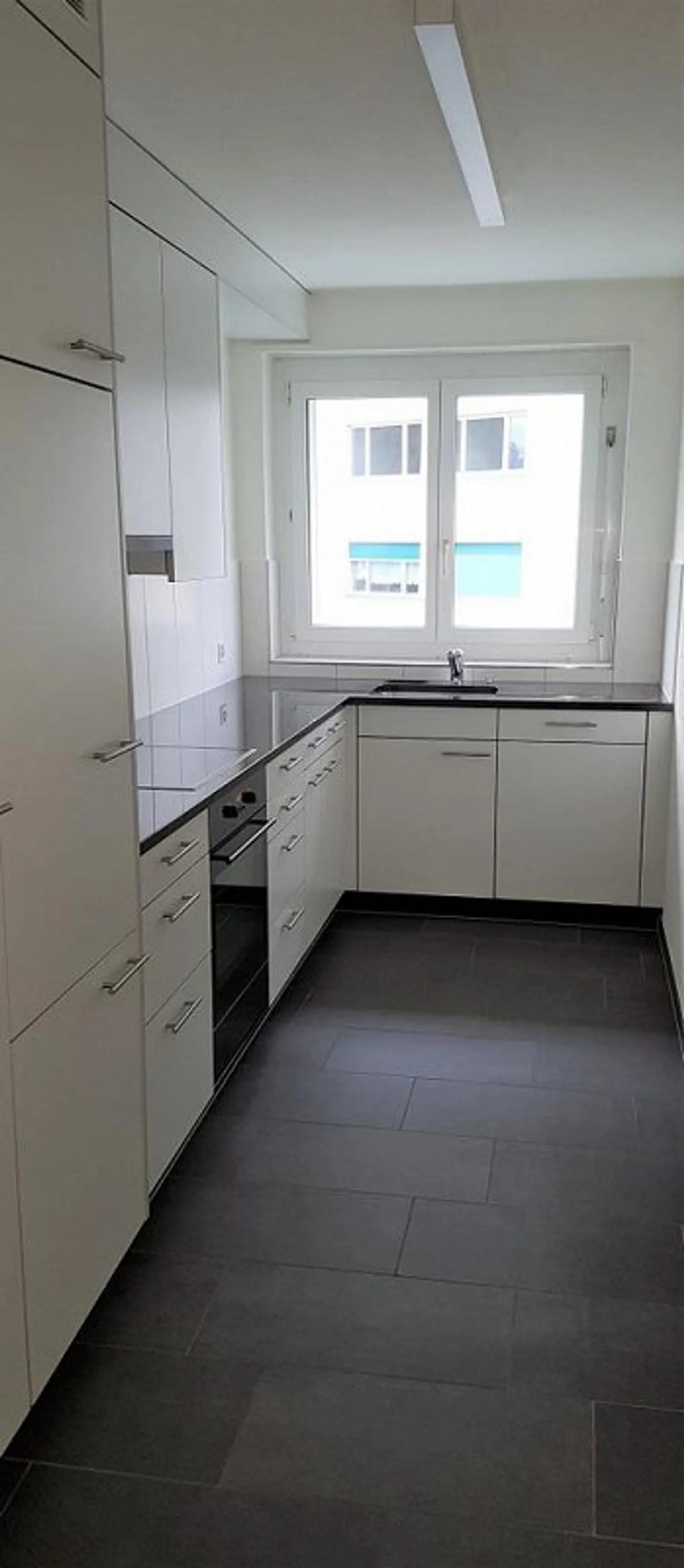 Viewing: Wednesday, March 18, 2026 from 5:00 PM - 6:00 PM - Photo 2 of 8