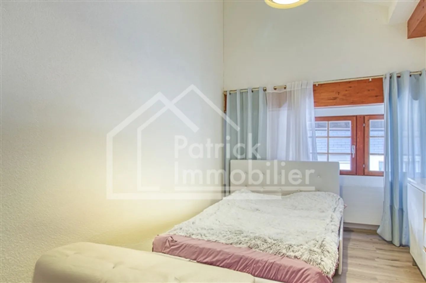 Ferme rénovée avec 9 chambres - Photo 7 sur 13