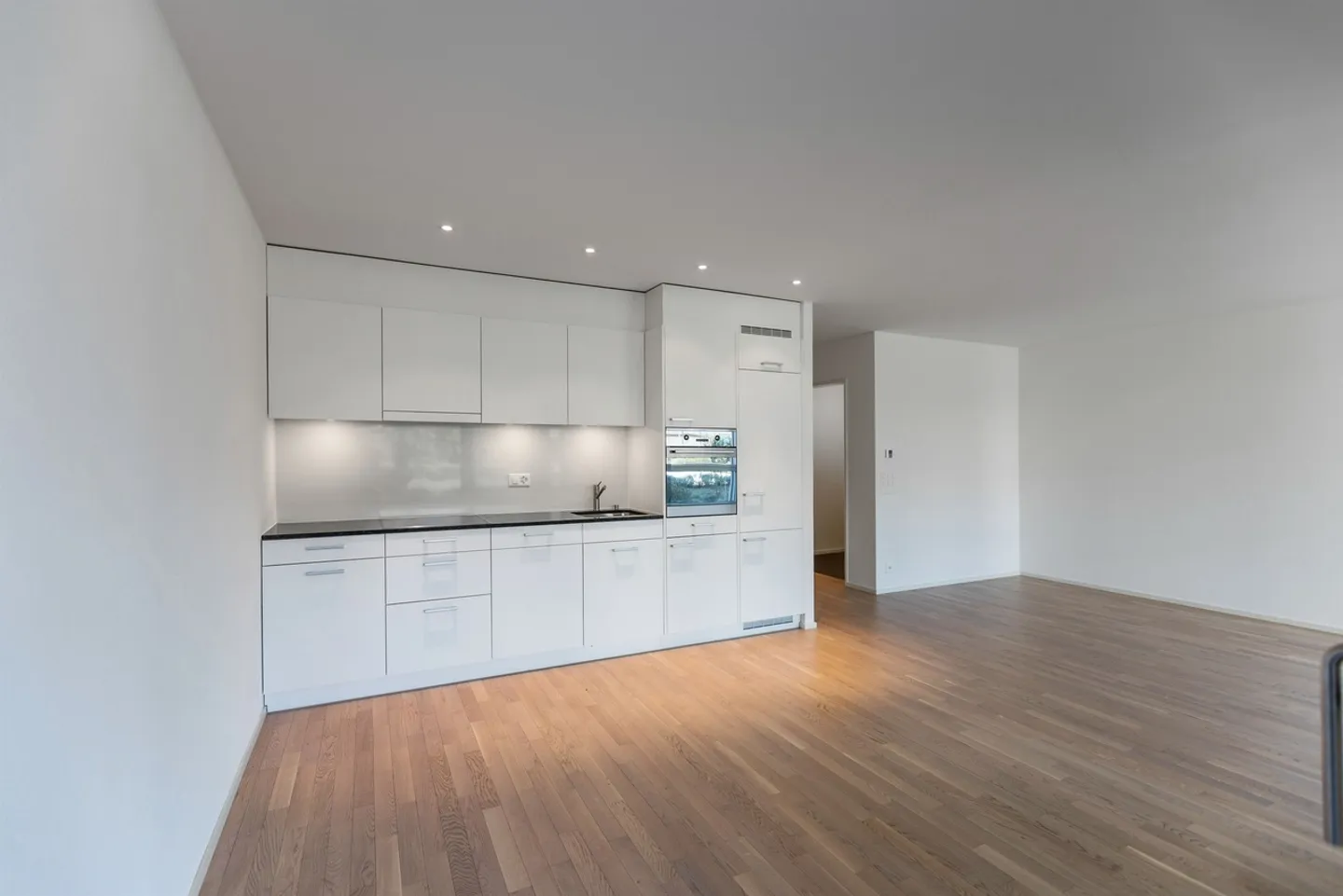 Residenza Laville: moderno appartamento in posizione privilegiata - Photo 2 sur 8