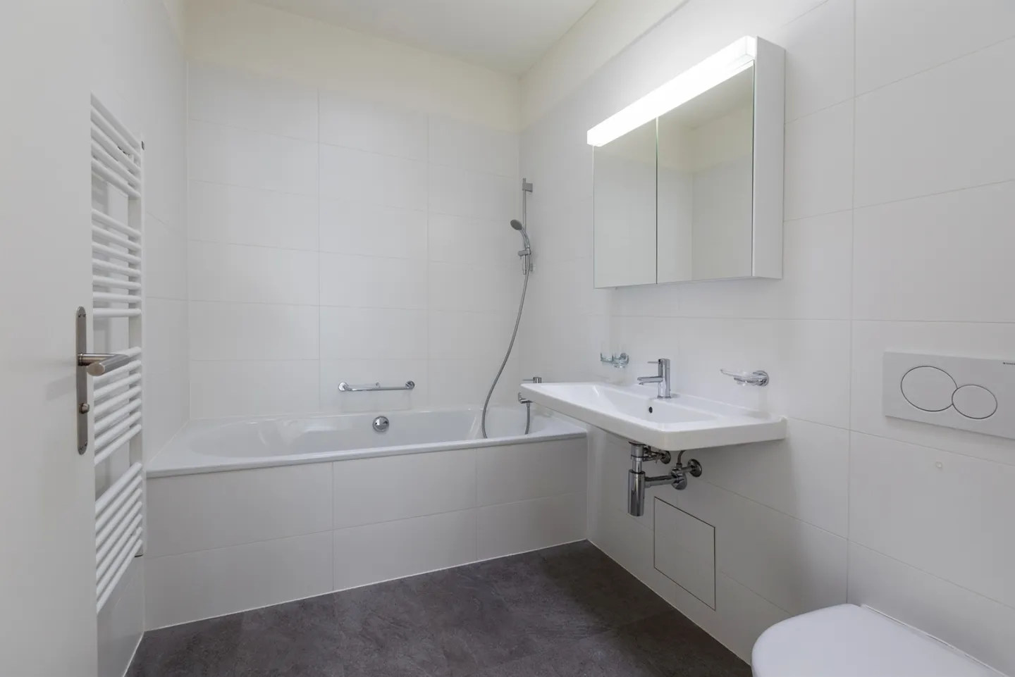 Residenza Laville: moderno appartamento in posizione privilegiata - Photo 7 sur 8