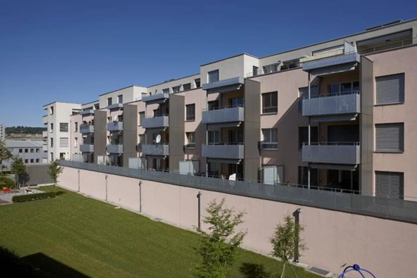 Grosszügige 2.5-Zimmer-Wohnung - Foto 1 von 7