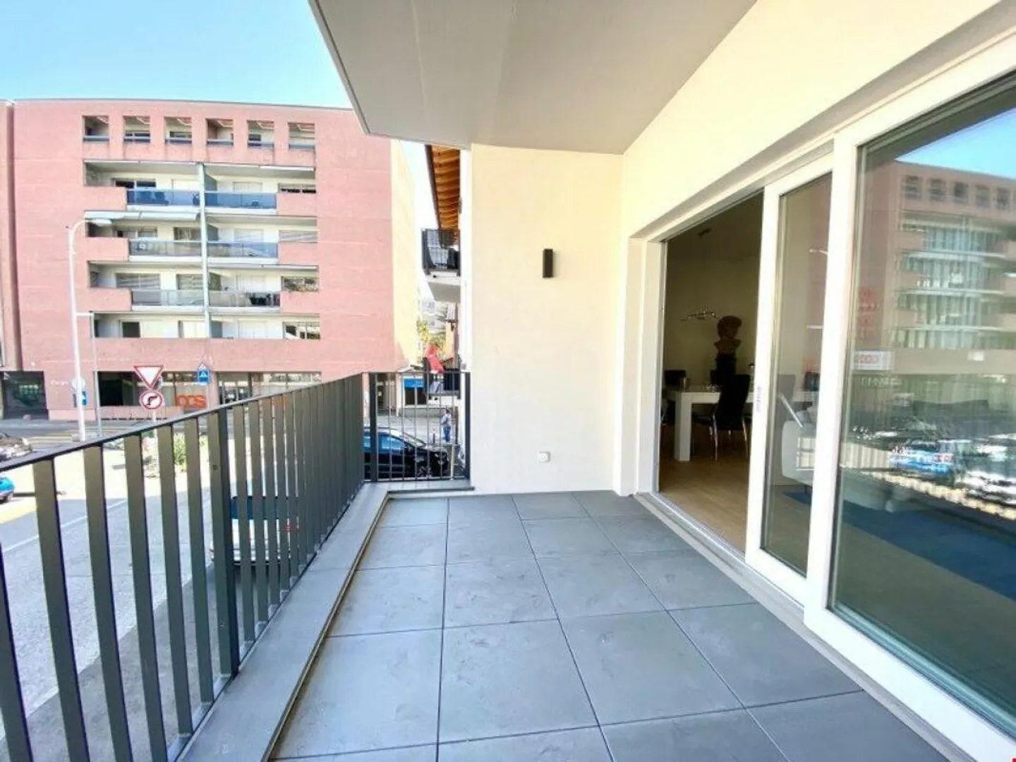 Appartement moderne au centre de Chiasso - Photo 12 sur 14