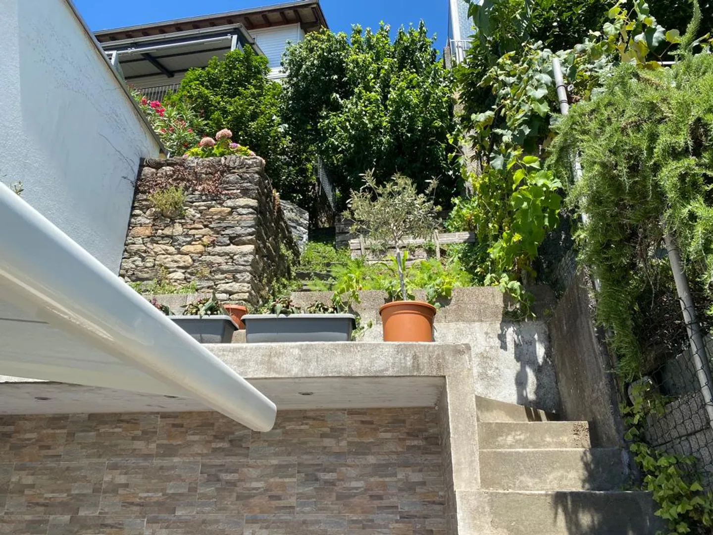 Villa moderna con vista lago - Foto 19 di 20