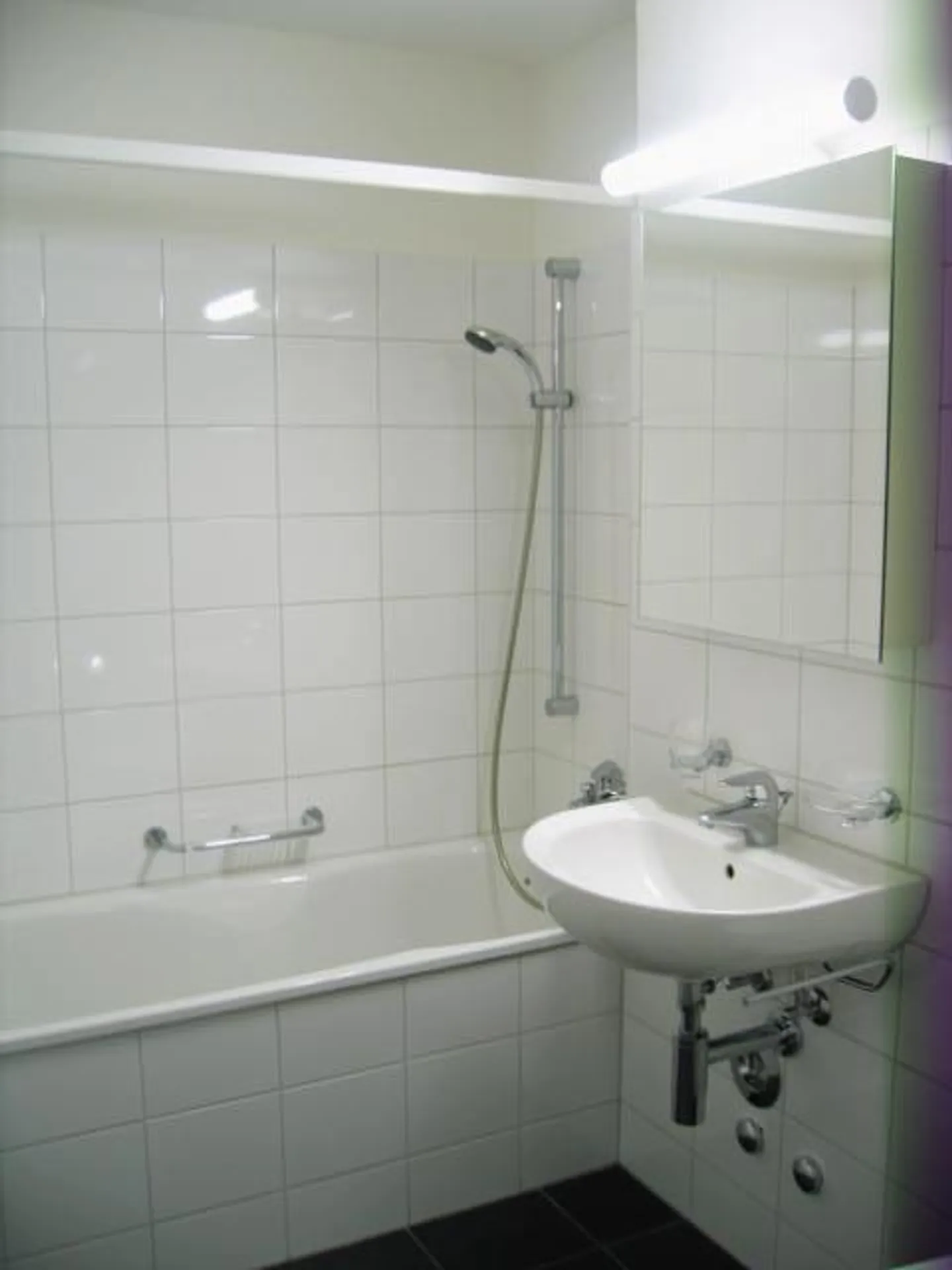 Grosszügige 2.5-Zimmer-Wohnung - Foto 6 von 7