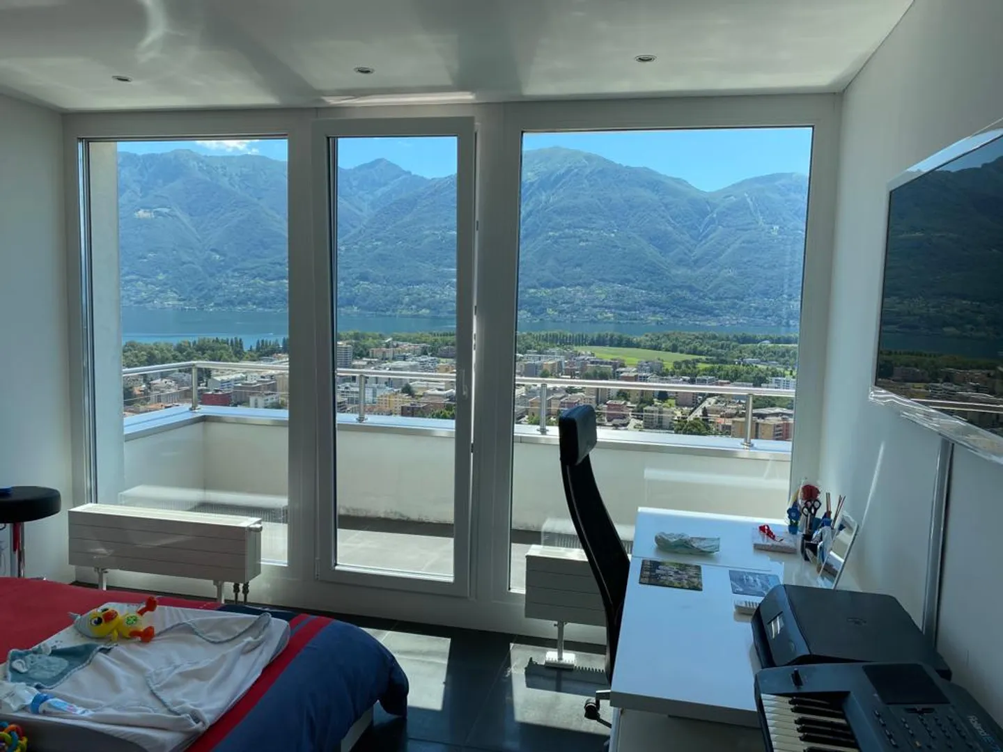 Villa moderna con vista lago - Foto 17 di 20