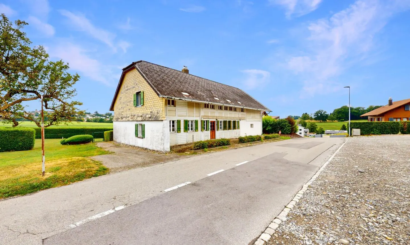 Selten! Schönes Grundstück für Einfamilienhaus oder Wohnungen - Foto 2 von 11