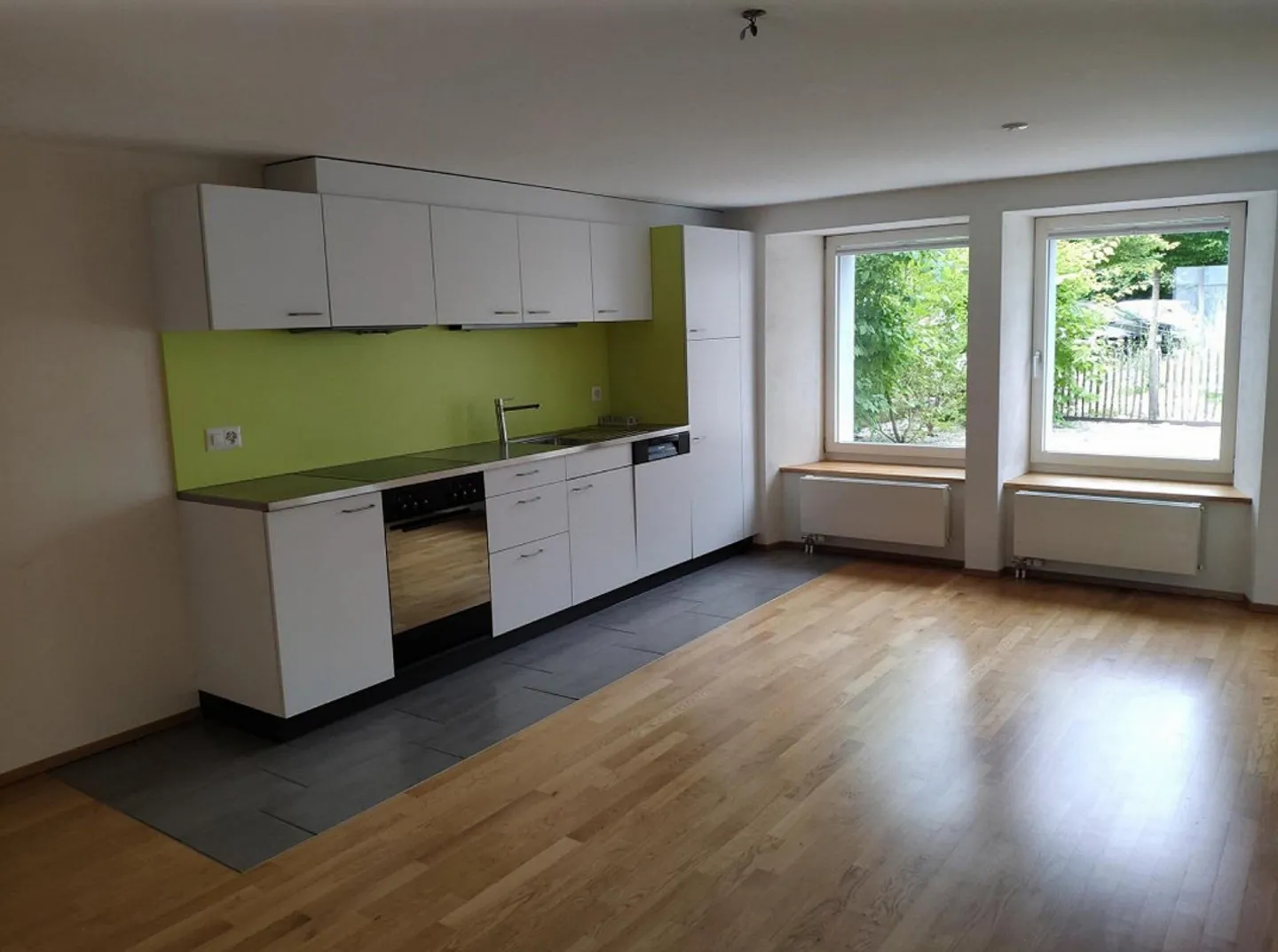 3.5-room apartment with vaulted cellar and garden - Photo 2 of 10