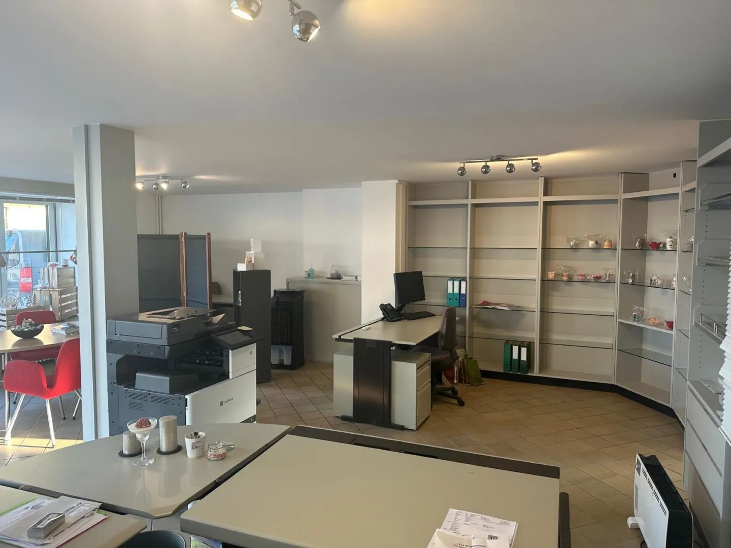 Amministrativo/Ufficio 107 m2 a Yvonand - Foto 4 di 8