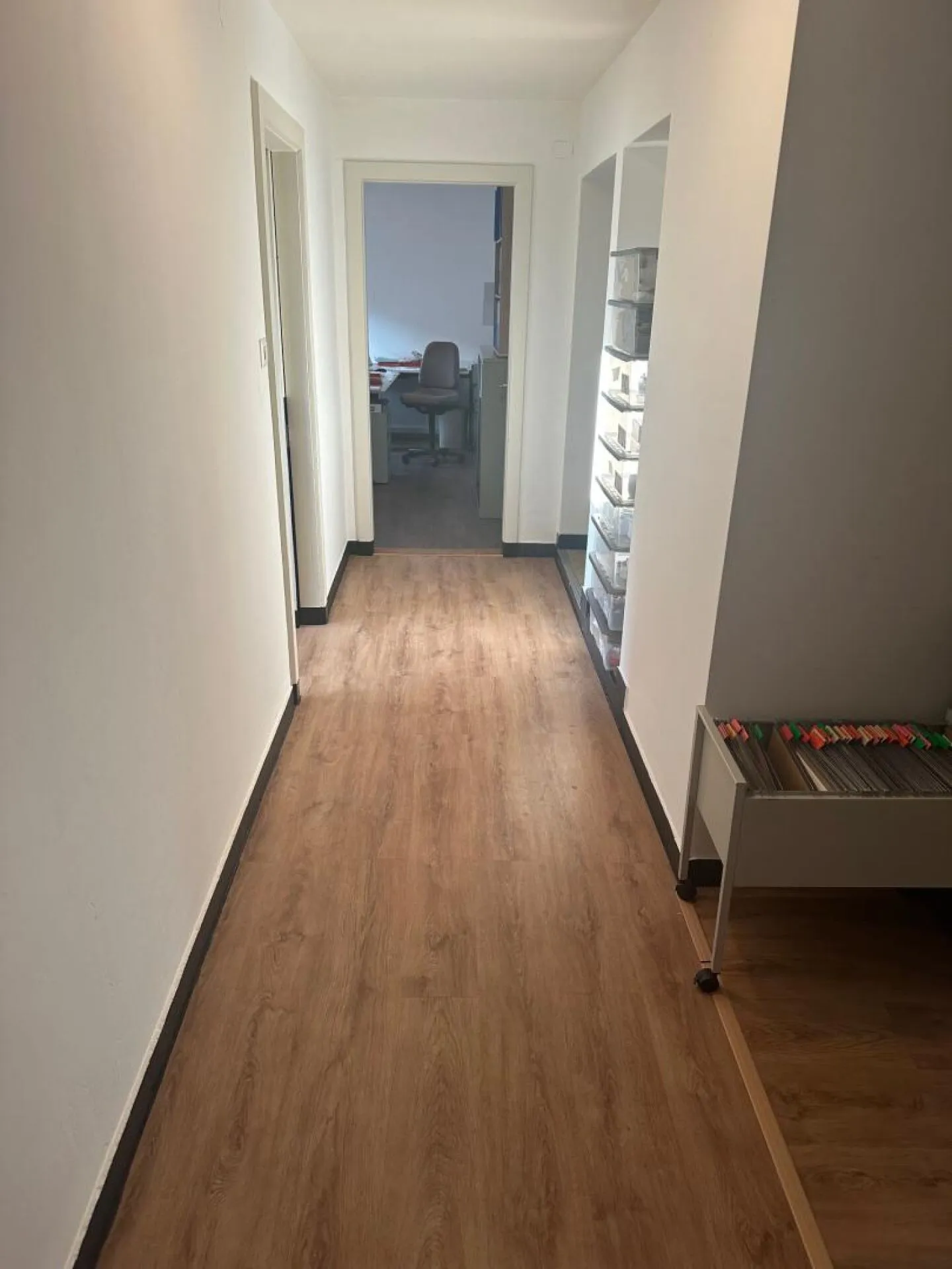 Amministrativo/Ufficio 107 m2 a Yvonand - Foto 7 di 8
