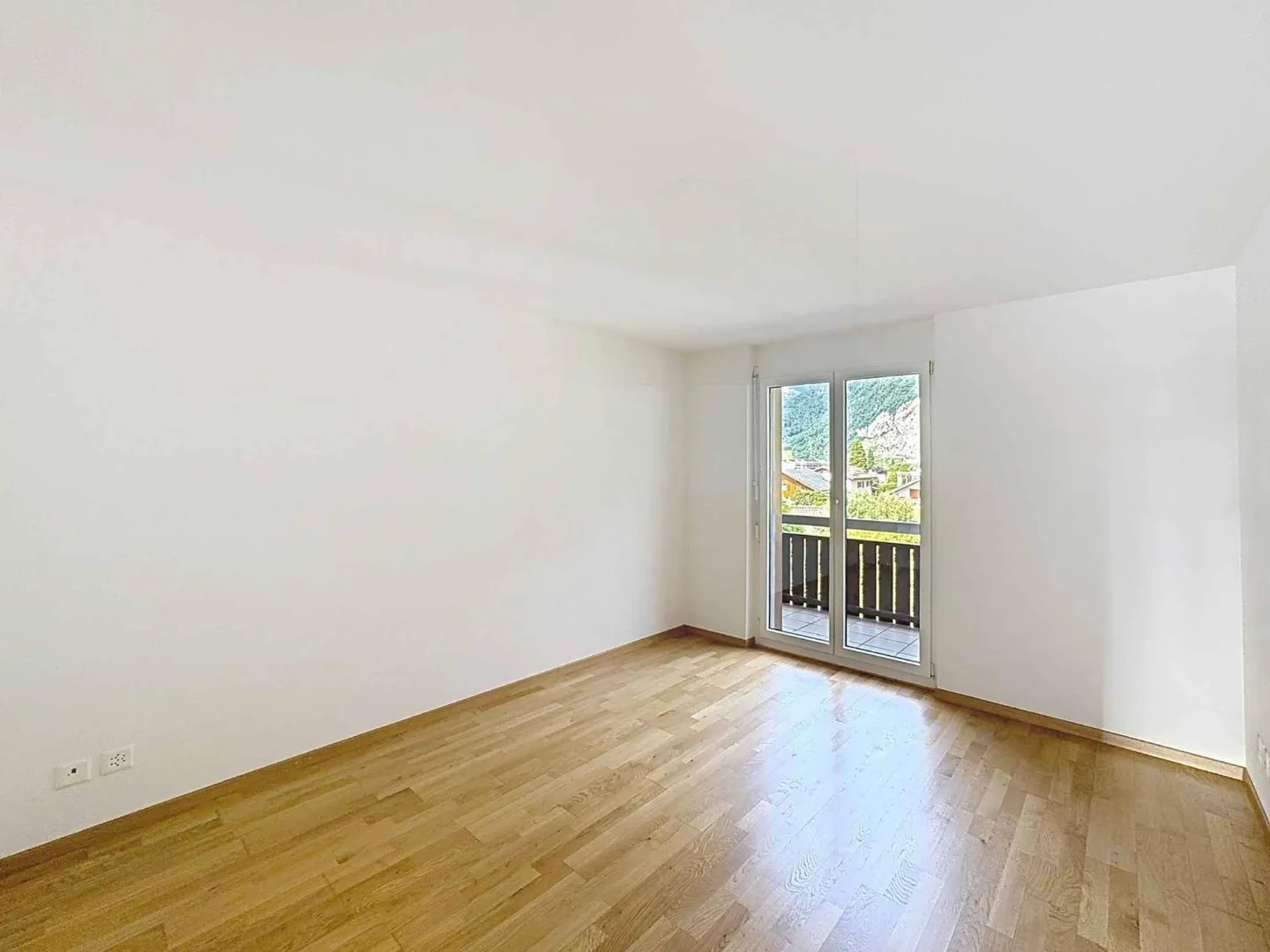 Appartement spacieux avec mezzanine - Photo 5 sur 11