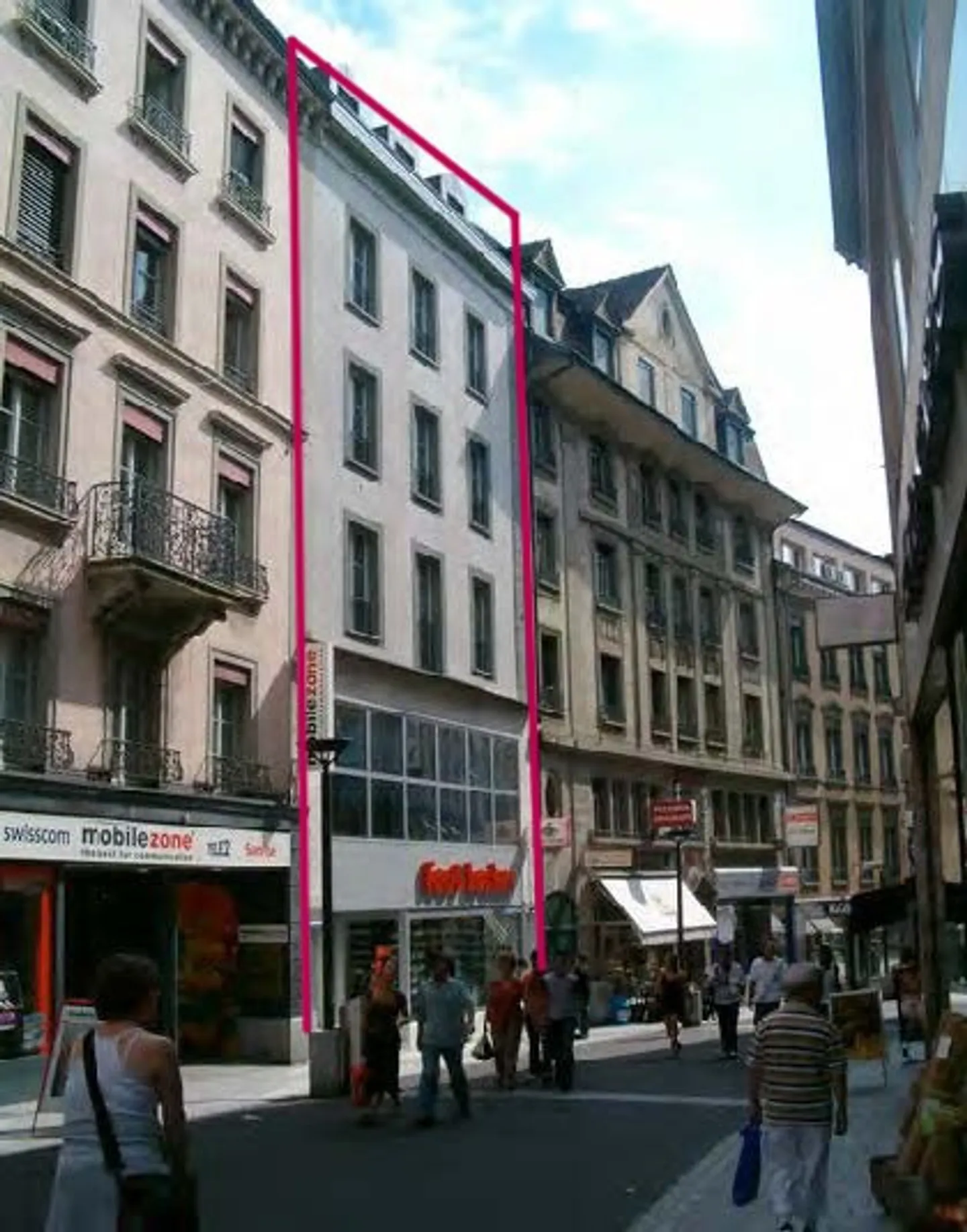 Rental Property - Prime Location in the Heart of Lausanne - Photo 1 of 4